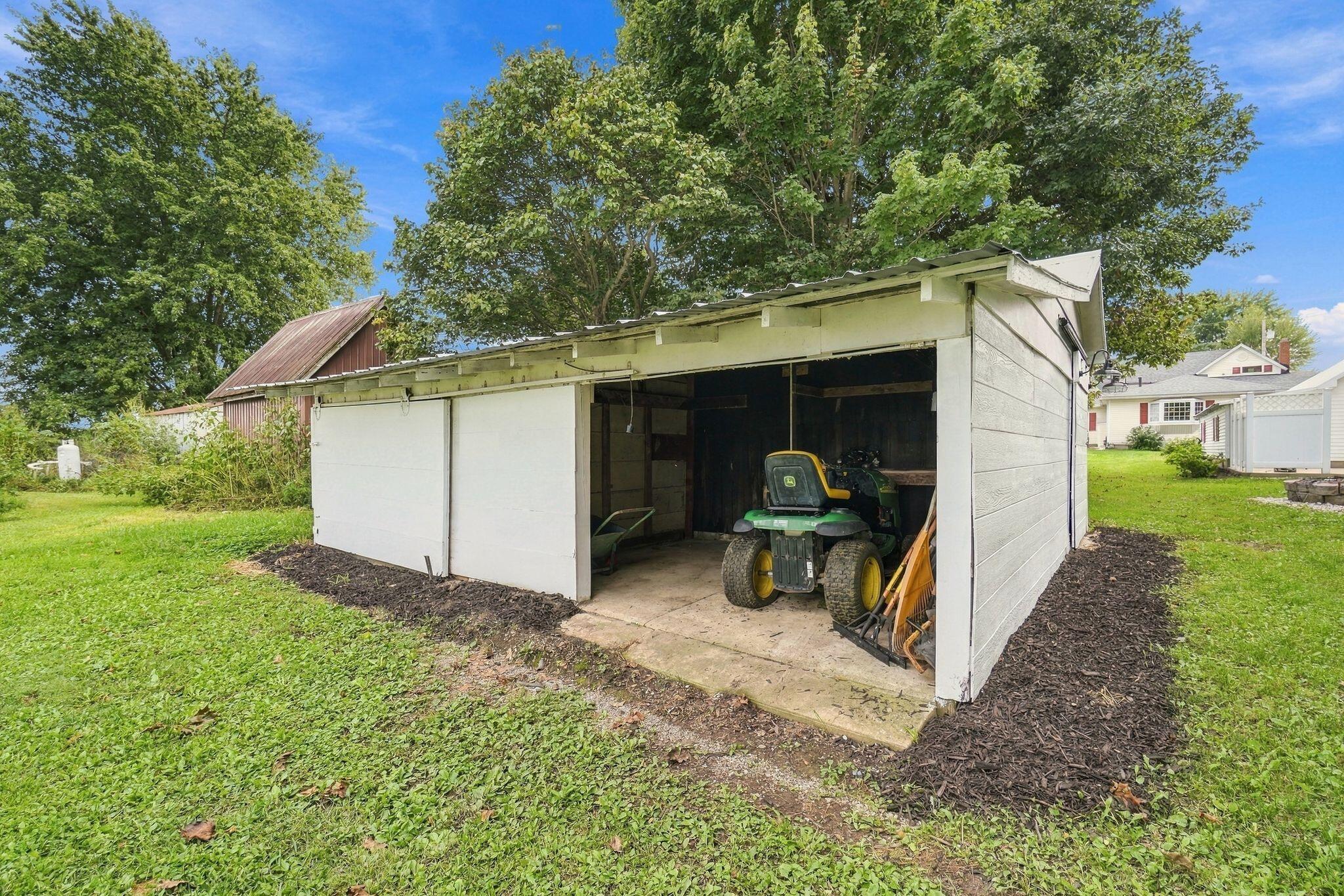 471 Center, West Mansfield, Ohio 43358