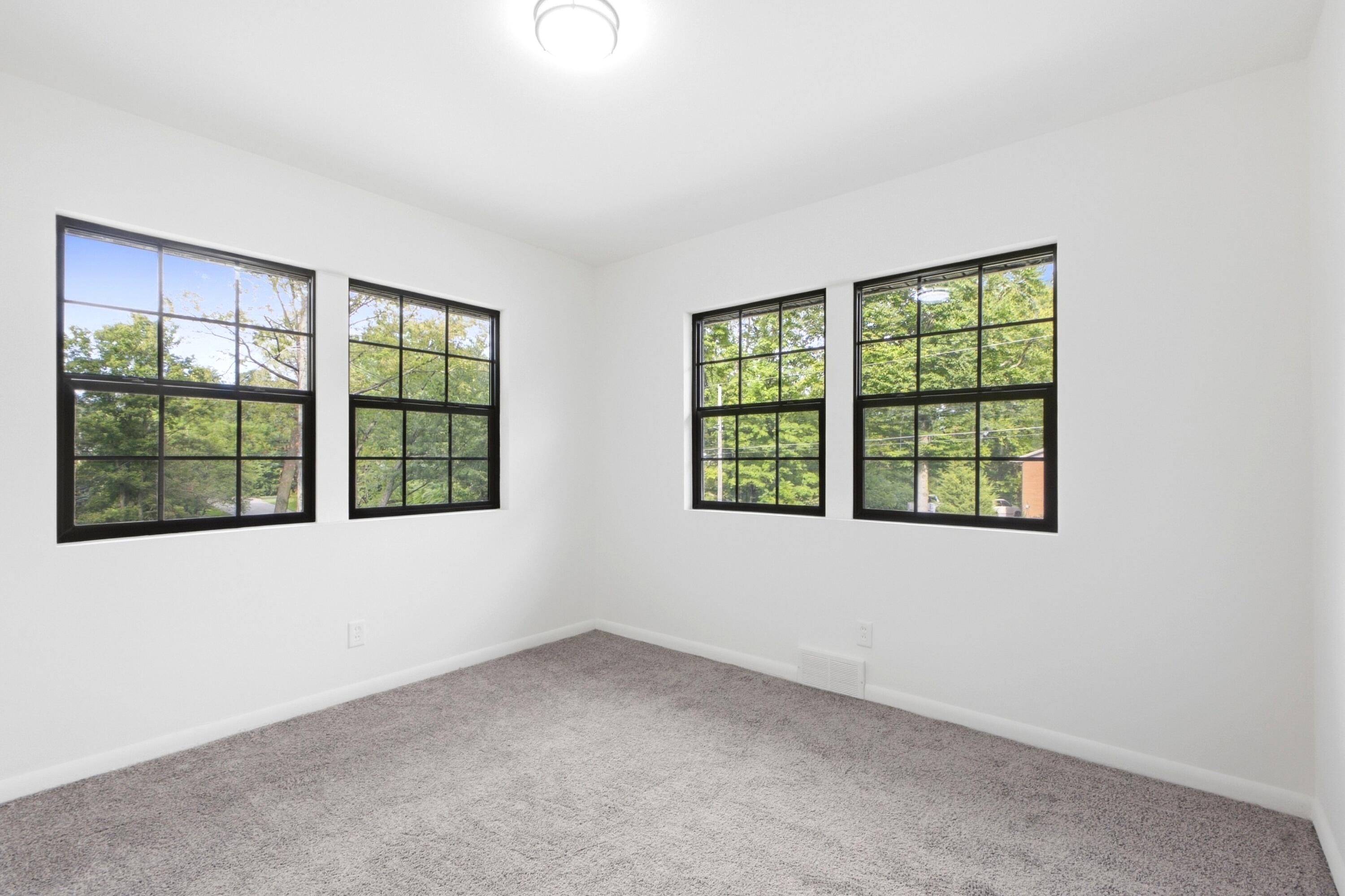 1231 White Oak, Springfield, Ohio 45504
