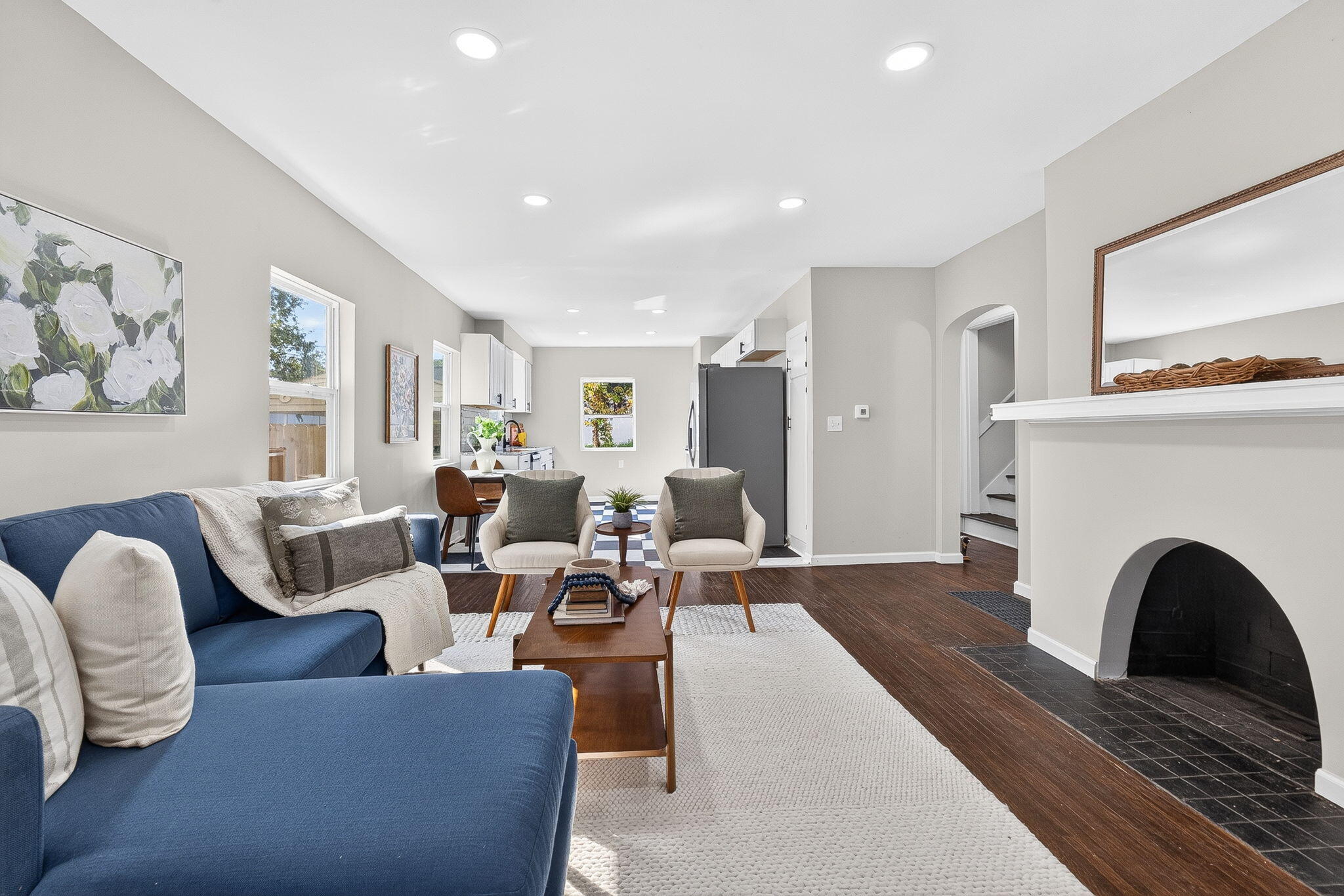 805 Chestershire, Columbus, Ohio 43204