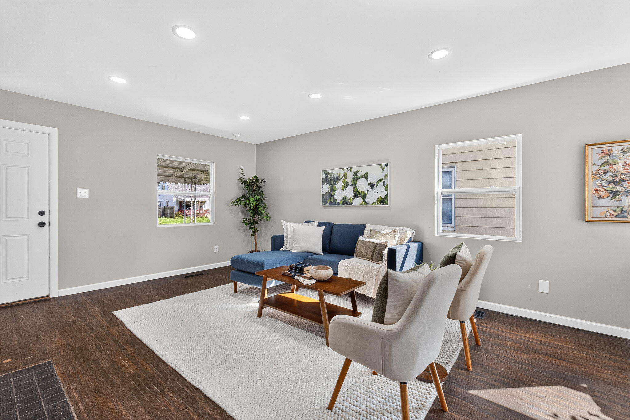 805 Chestershire, Columbus, Ohio 43204