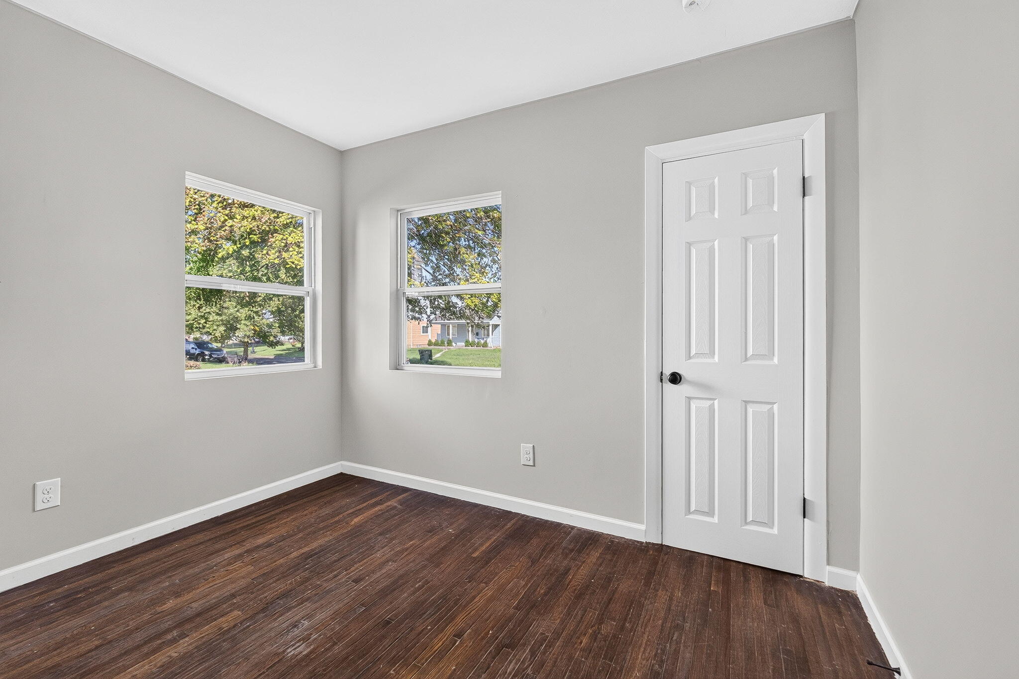805 Chestershire, Columbus, Ohio 43204