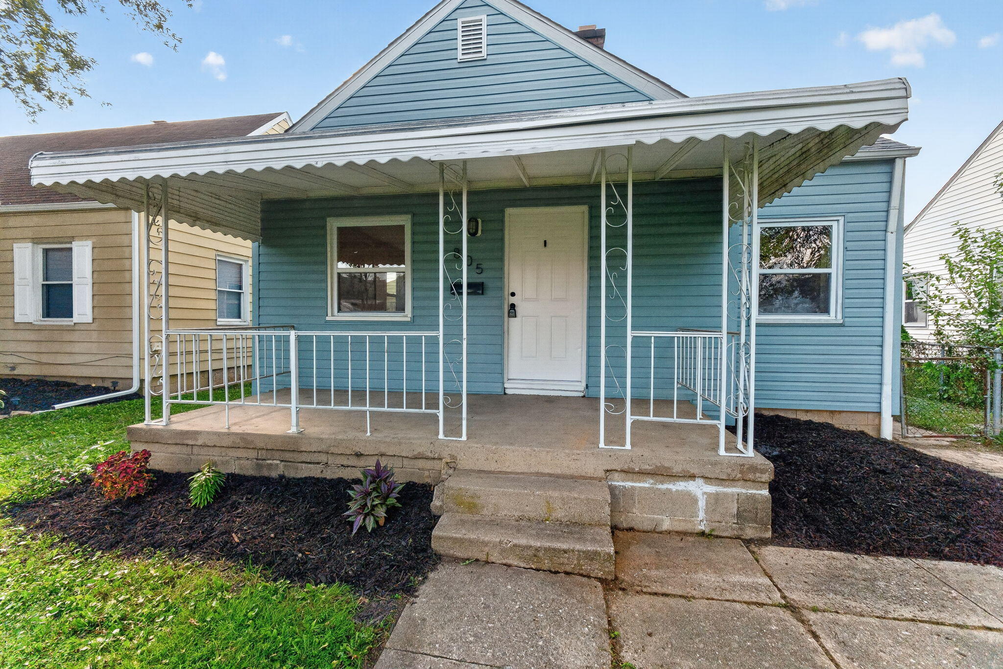 805 Chestershire, Columbus, Ohio 43204