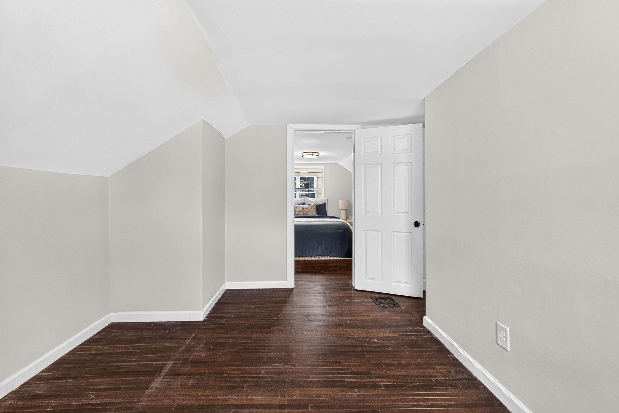 805 Chestershire, Columbus, Ohio 43204