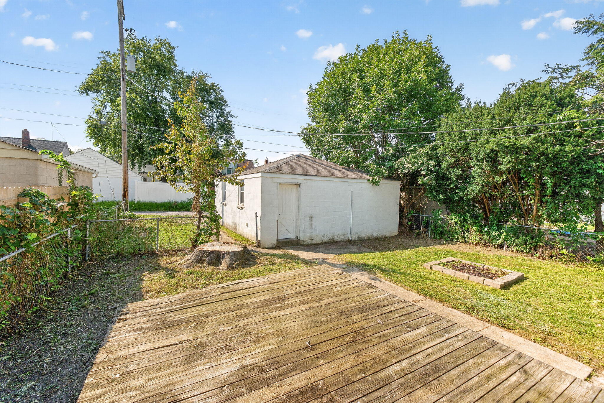 805 Chestershire, Columbus, Ohio 43204