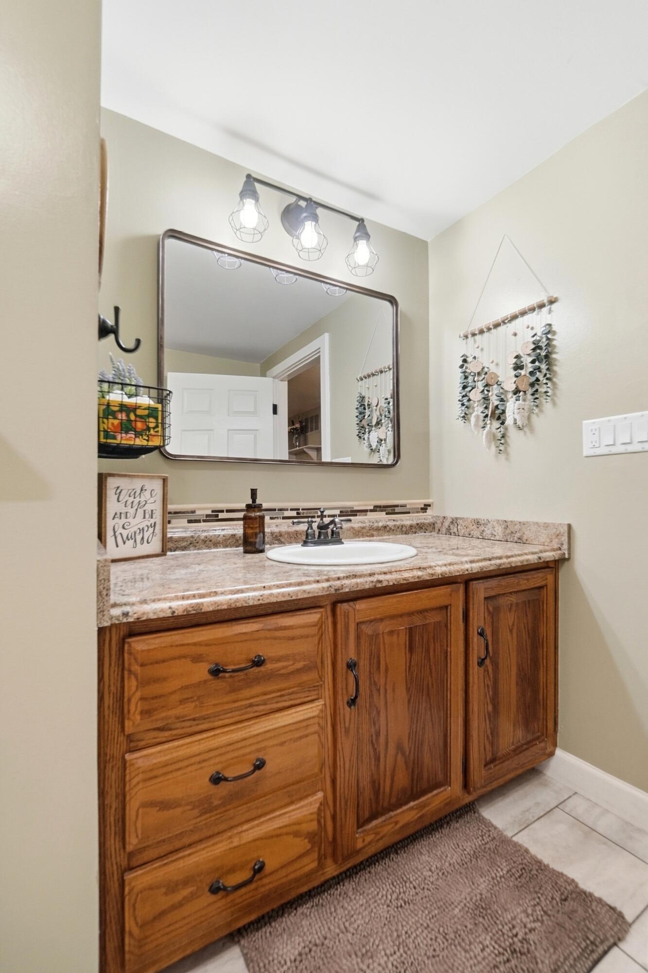 18433 Wapakoneta Cridersville, Wapakoneta, Ohio 45895