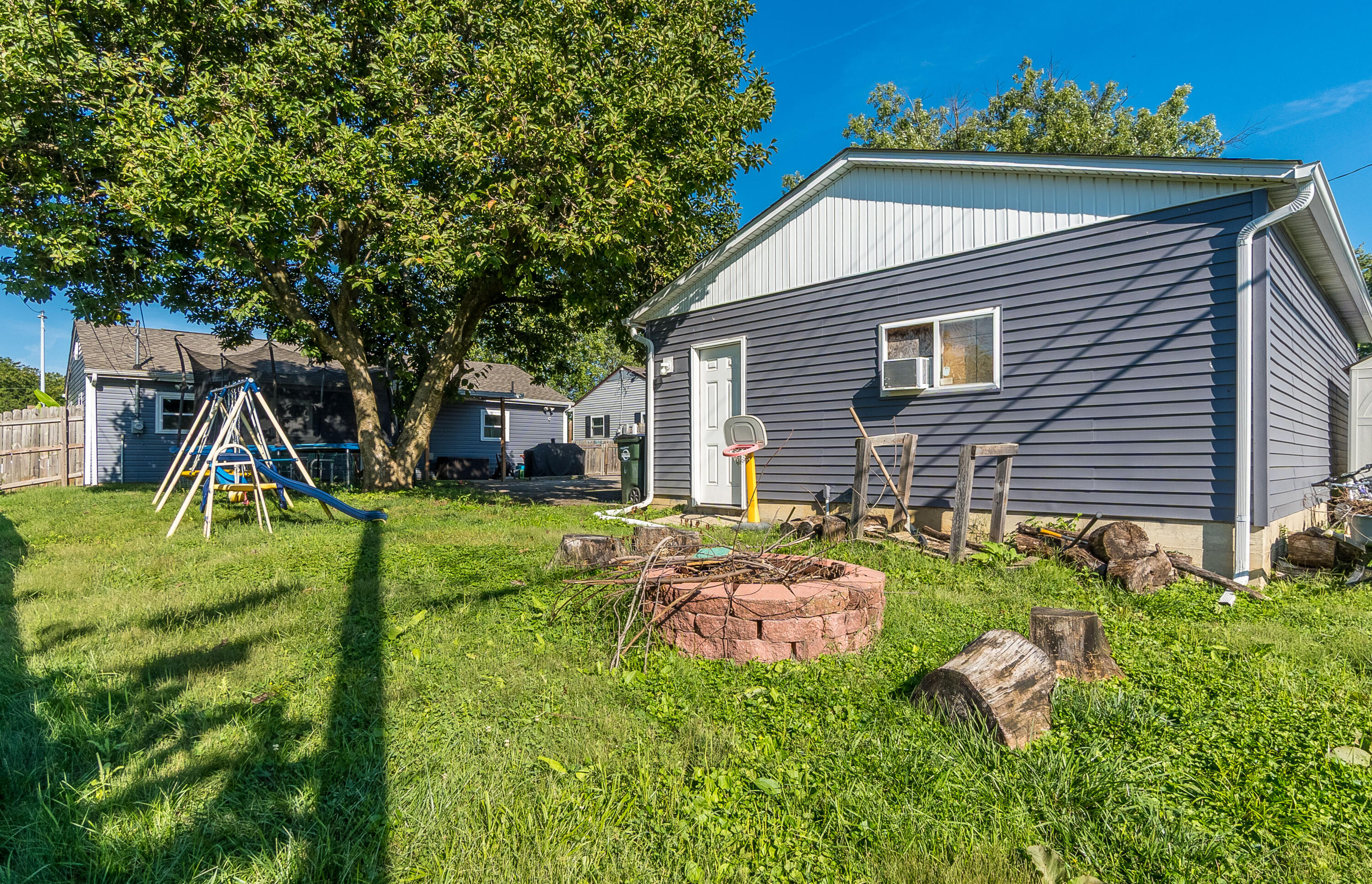 2582 Crestwell, Dayton, Ohio 45420