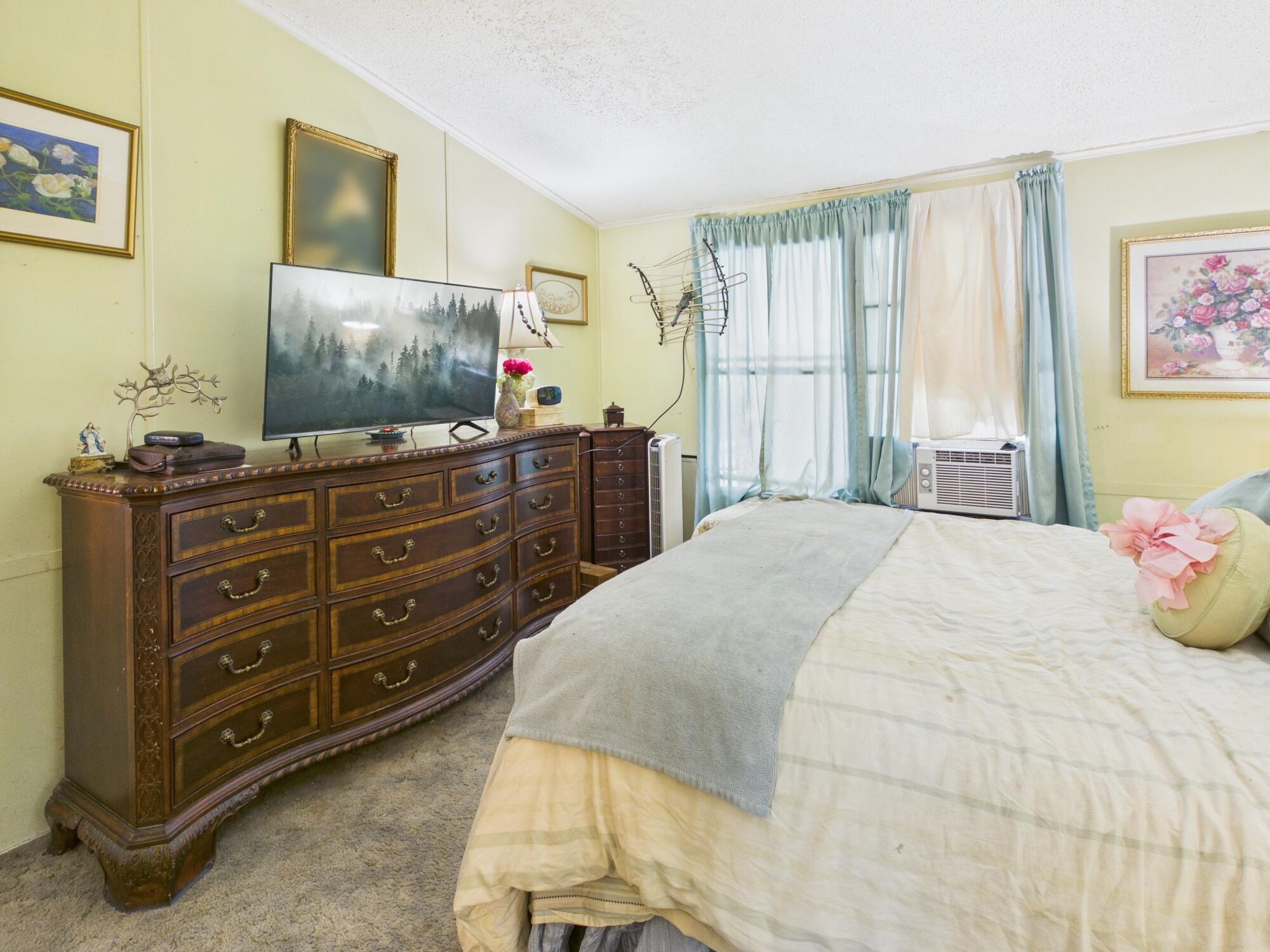 13 Little John, Greenville, Ohio 45331