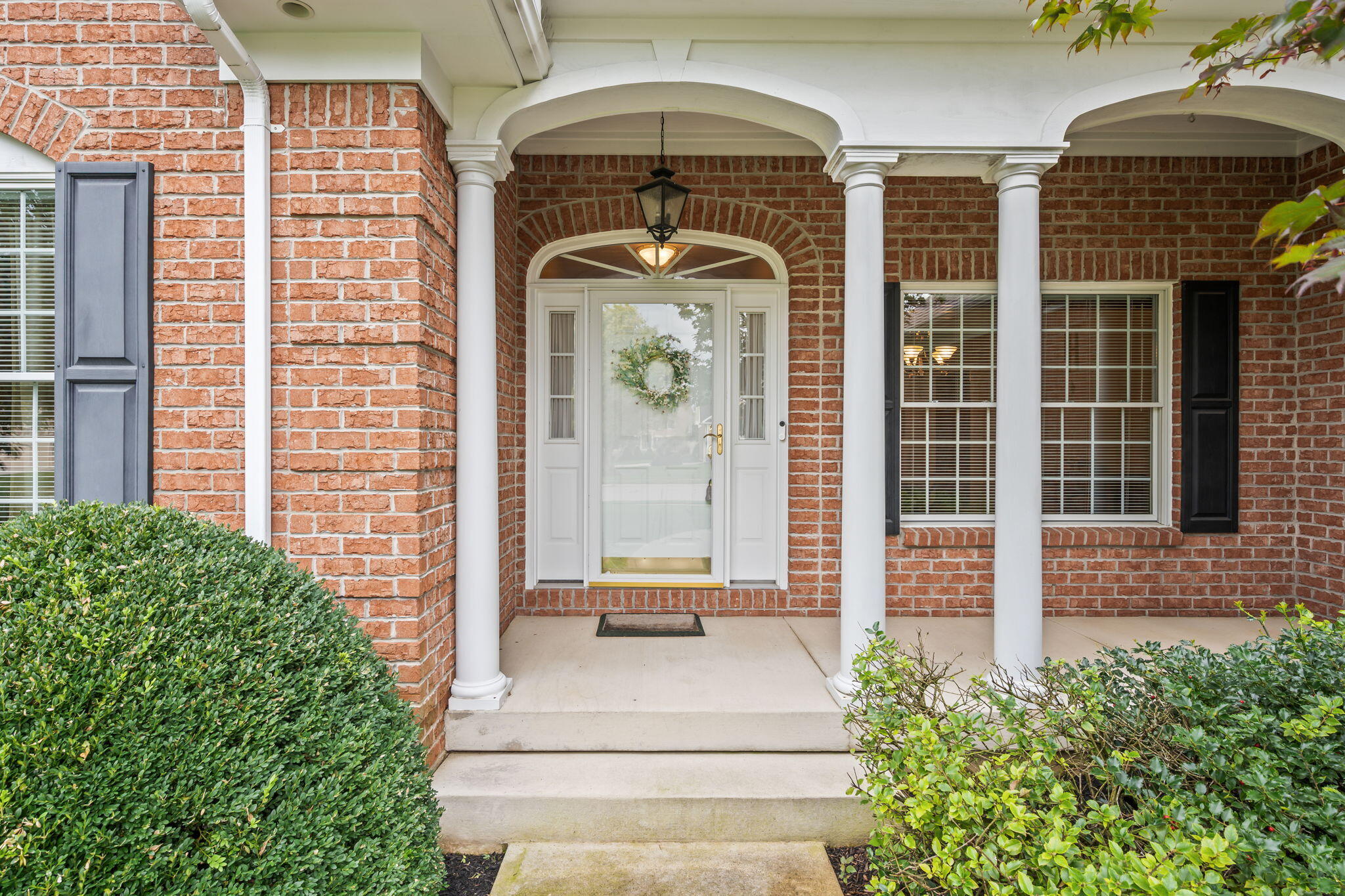 2730 Meadowpoint, Troy, Ohio 45373