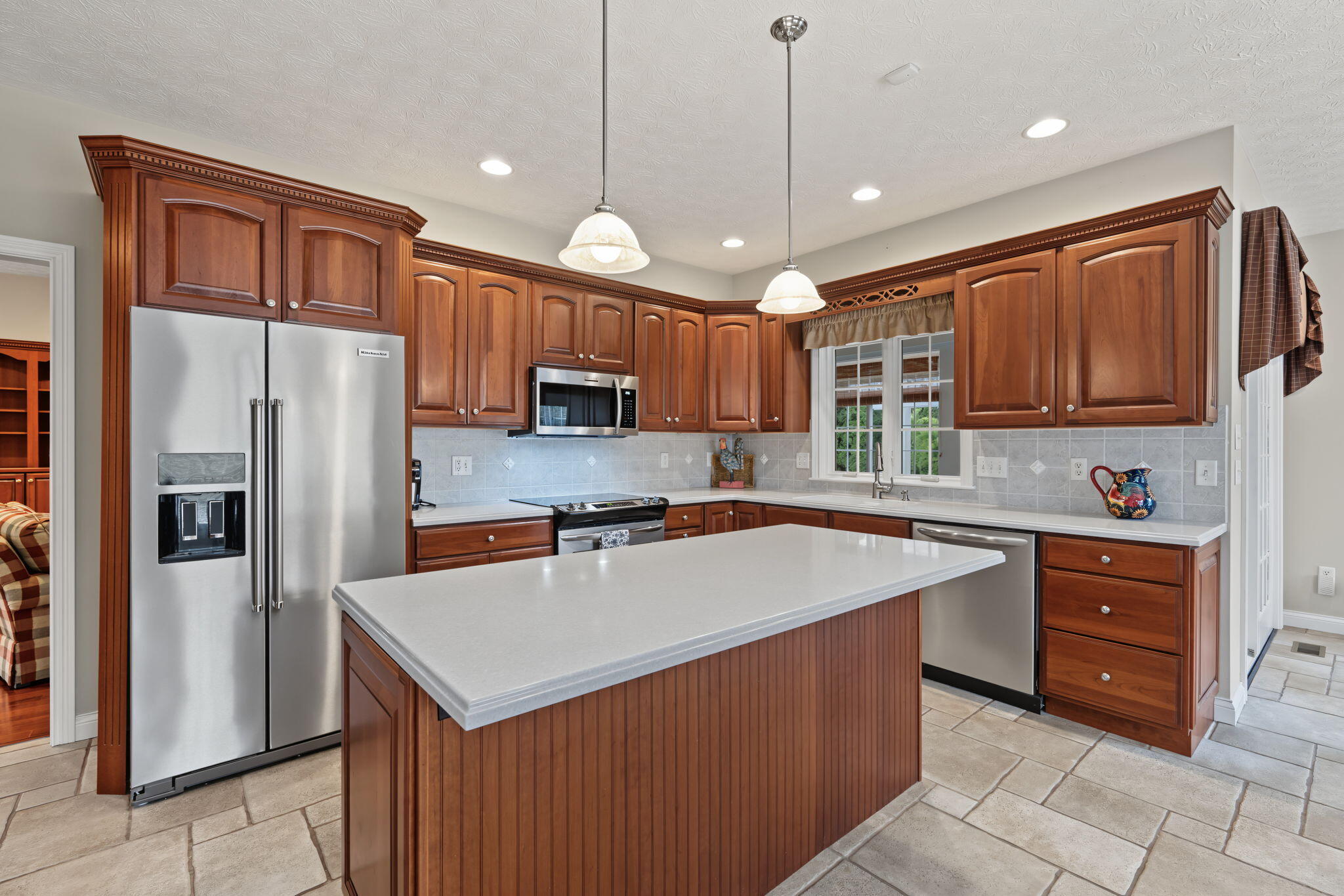 2730 Meadowpoint, Troy, Ohio 45373