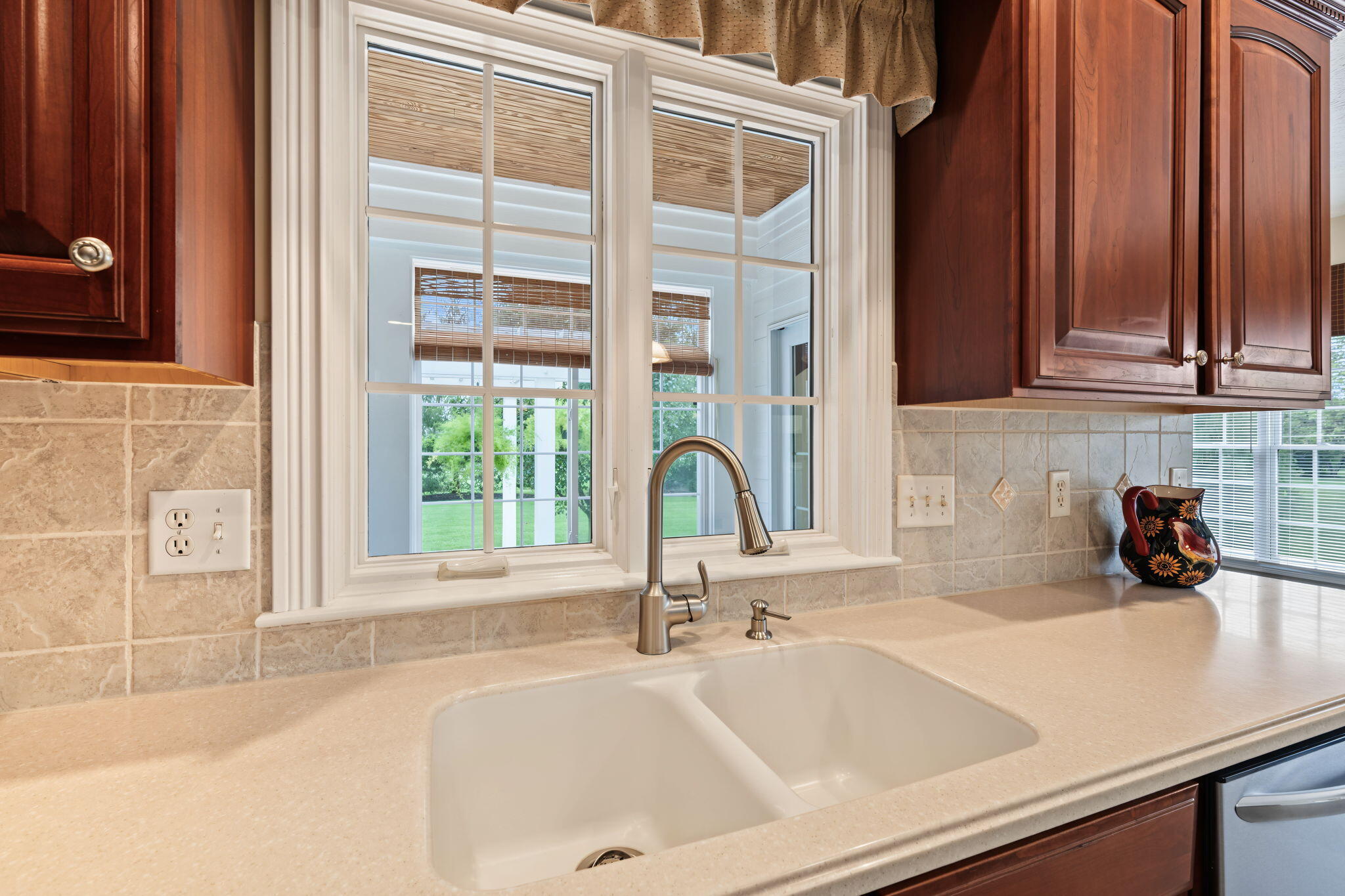 2730 Meadowpoint, Troy, Ohio 45373