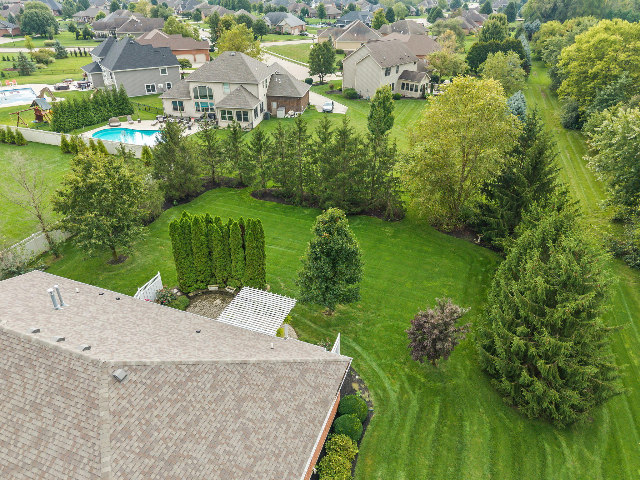2730 Meadowpoint, Troy, Ohio 45373