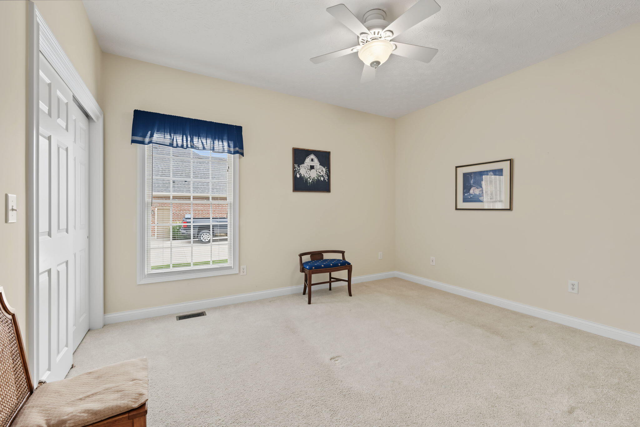 2730 Meadowpoint, Troy, Ohio 45373