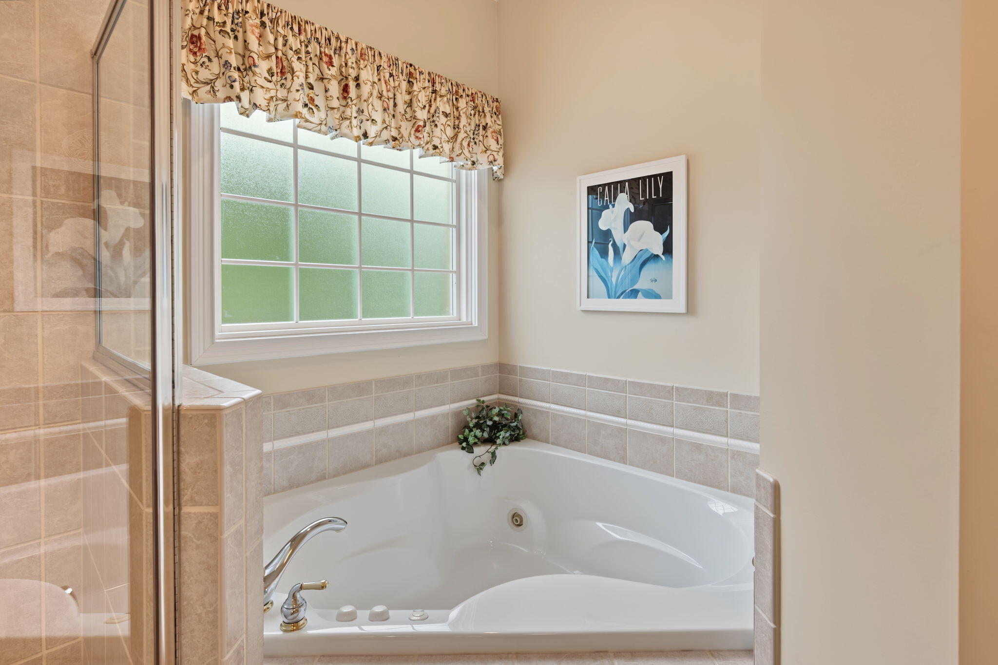 2730 Meadowpoint, Troy, Ohio 45373