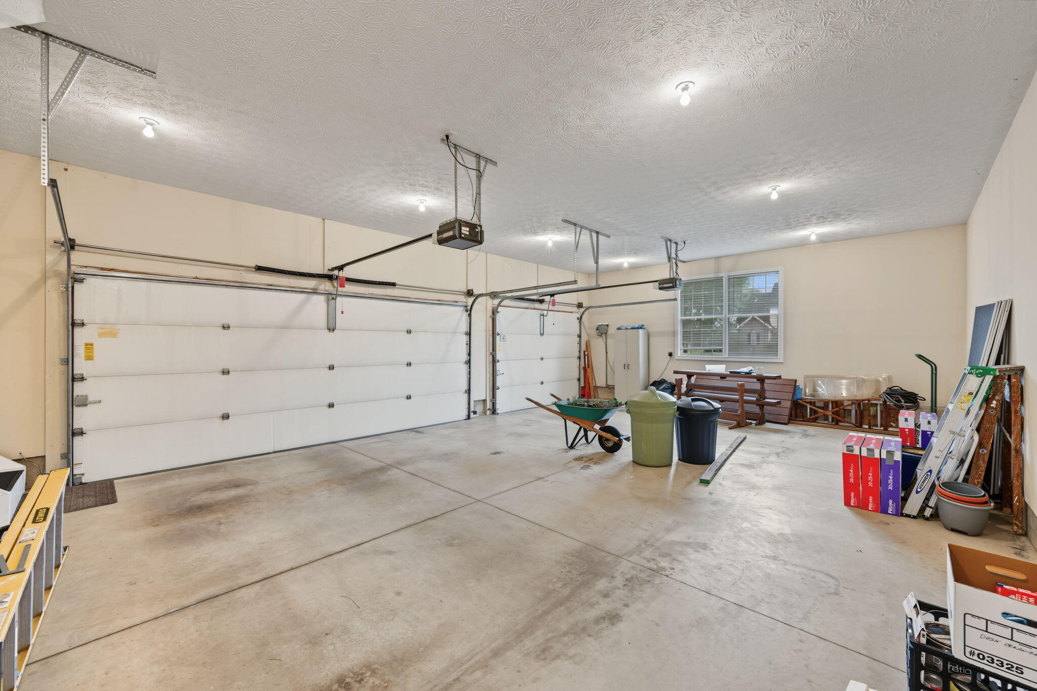 2730 Meadowpoint, Troy, Ohio 45373