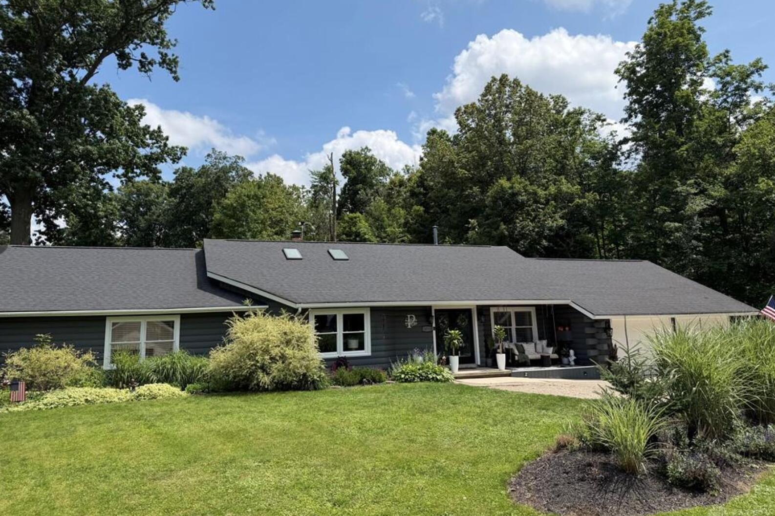 10710 Seminole Shore, Huntsville, Ohio 43324