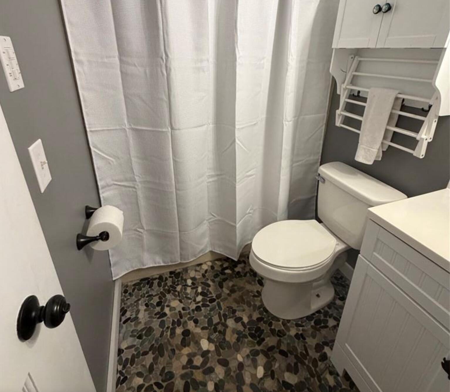 10710 Seminole Shore, Huntsville, Ohio 43324