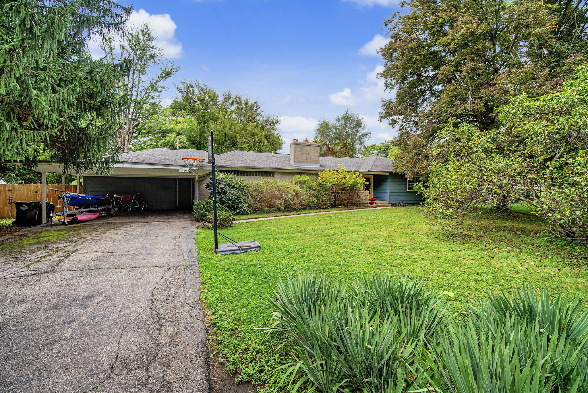 1310 Spillan, Yellow Springs, Ohio 45387