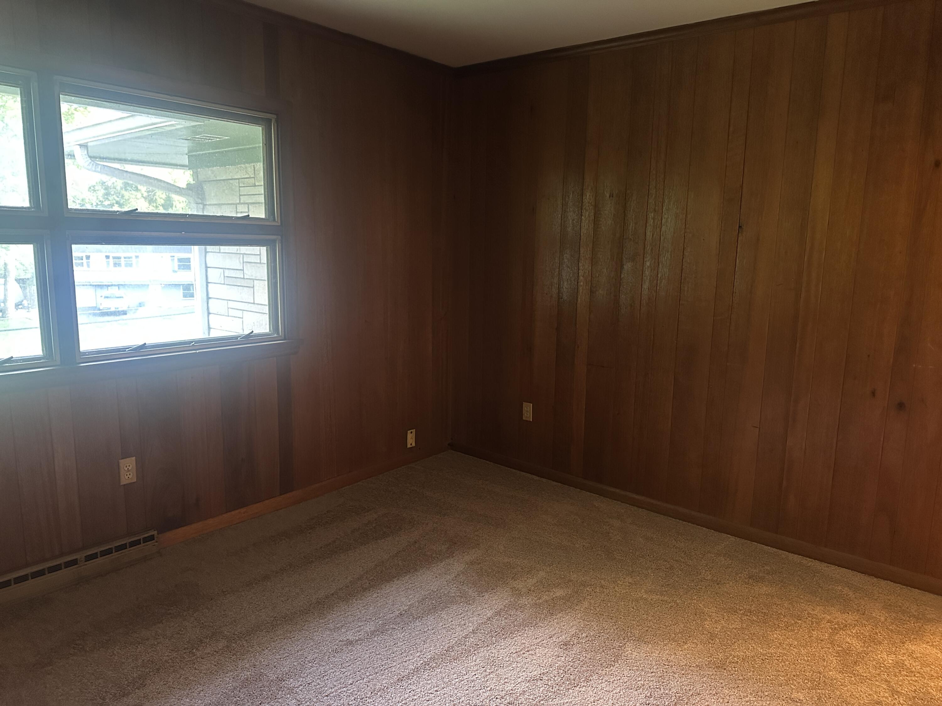 2750 Redwood, Springfield, Ohio 45504