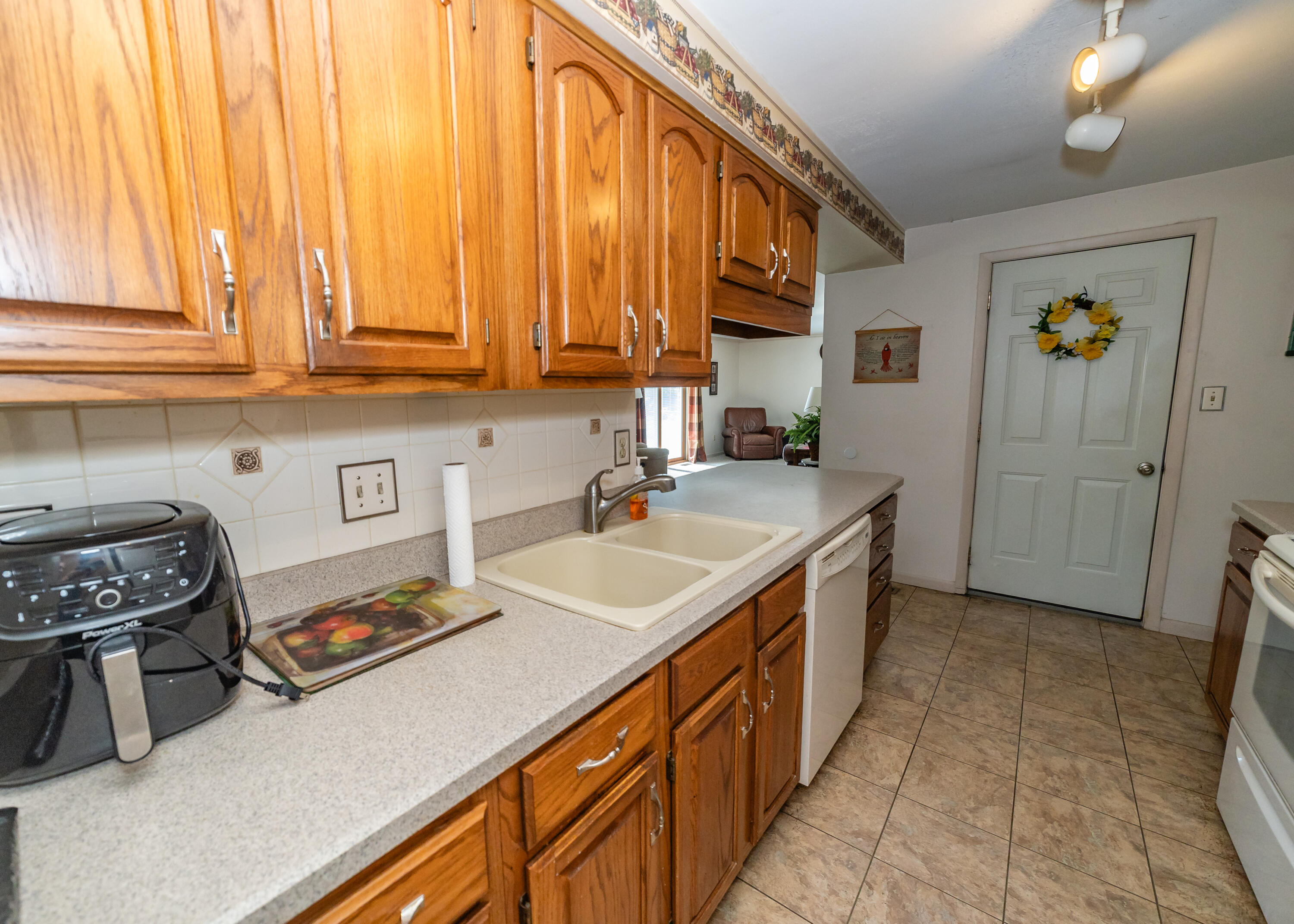 1039 Heathwood, Englewood, Ohio 45322