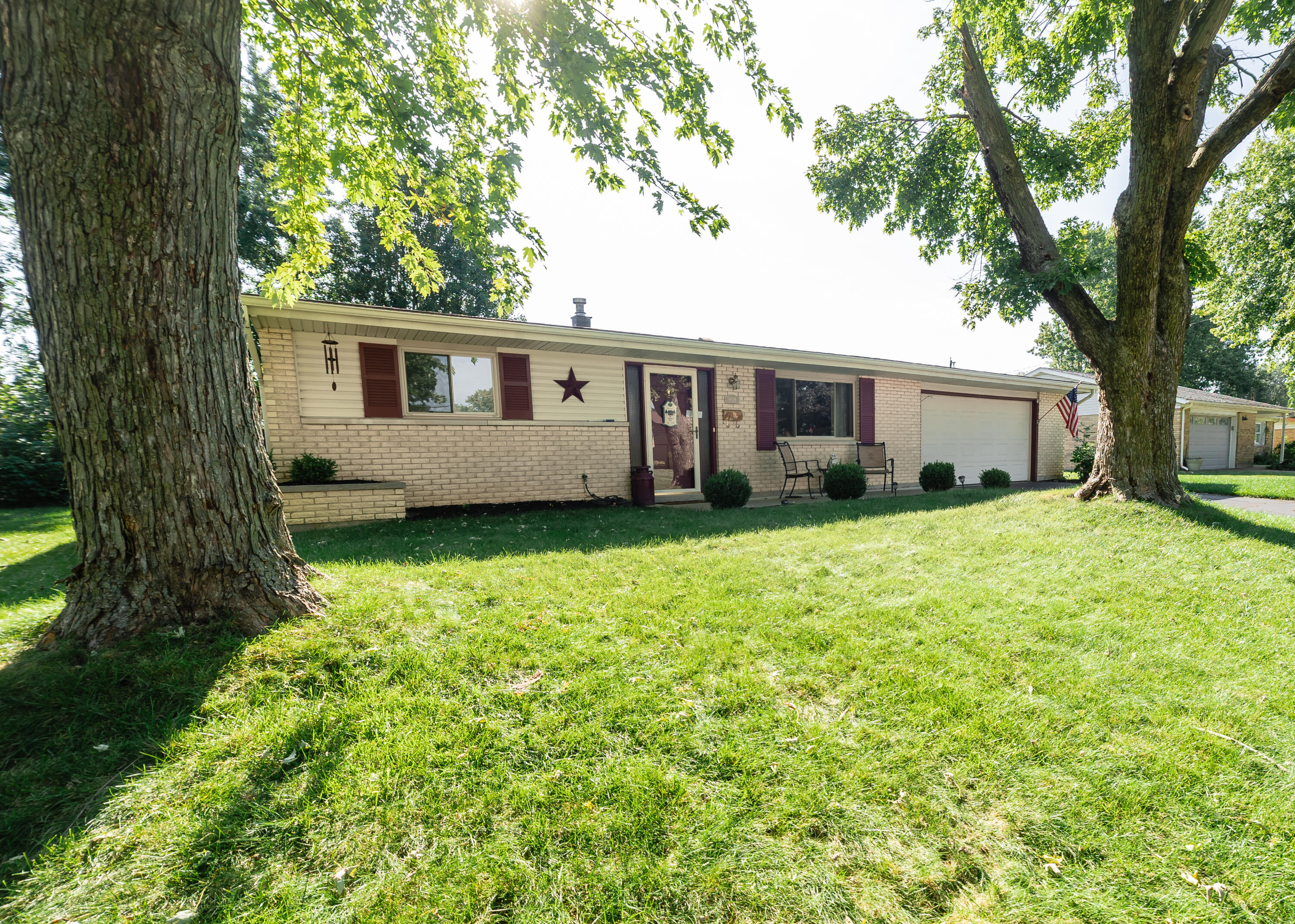 1039 Heathwood, Englewood, Ohio 45322