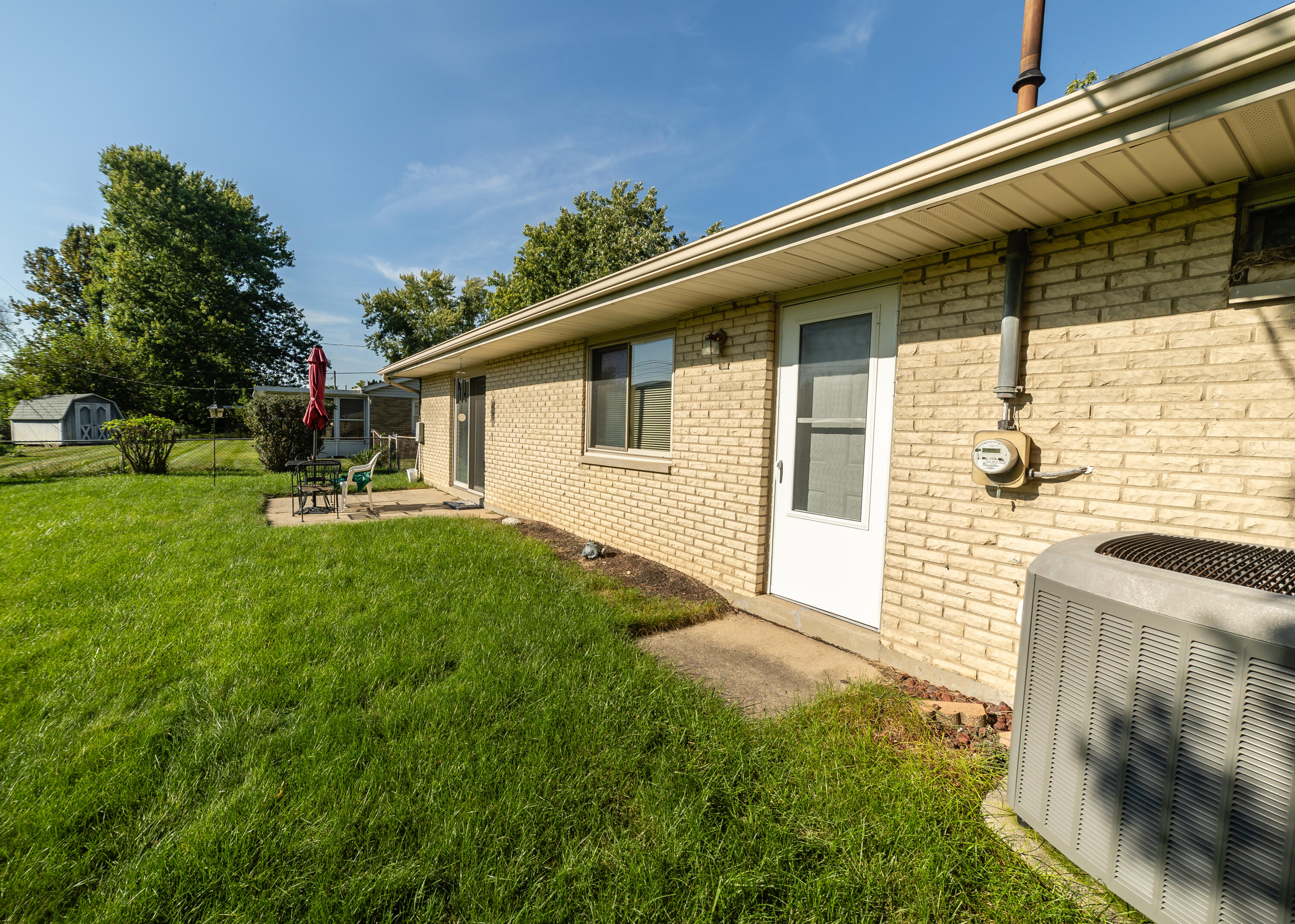 1039 Heathwood, Englewood, Ohio 45322