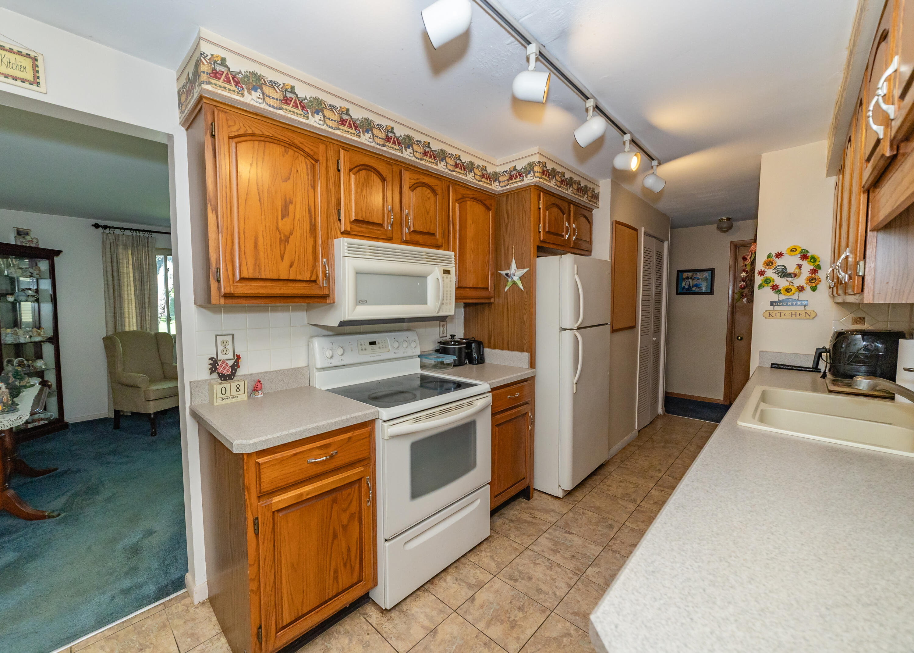 1039 Heathwood, Englewood, Ohio 45322