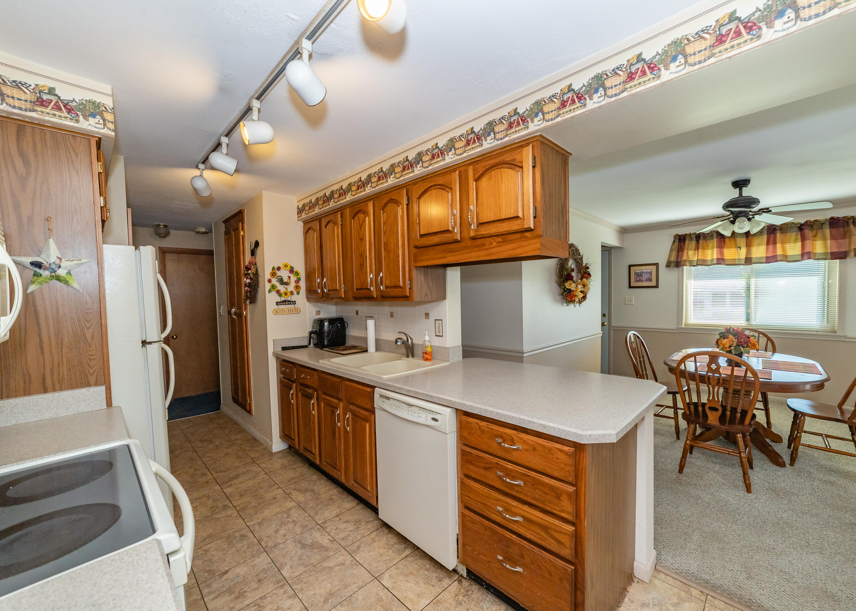 1039 Heathwood, Englewood, Ohio 45322