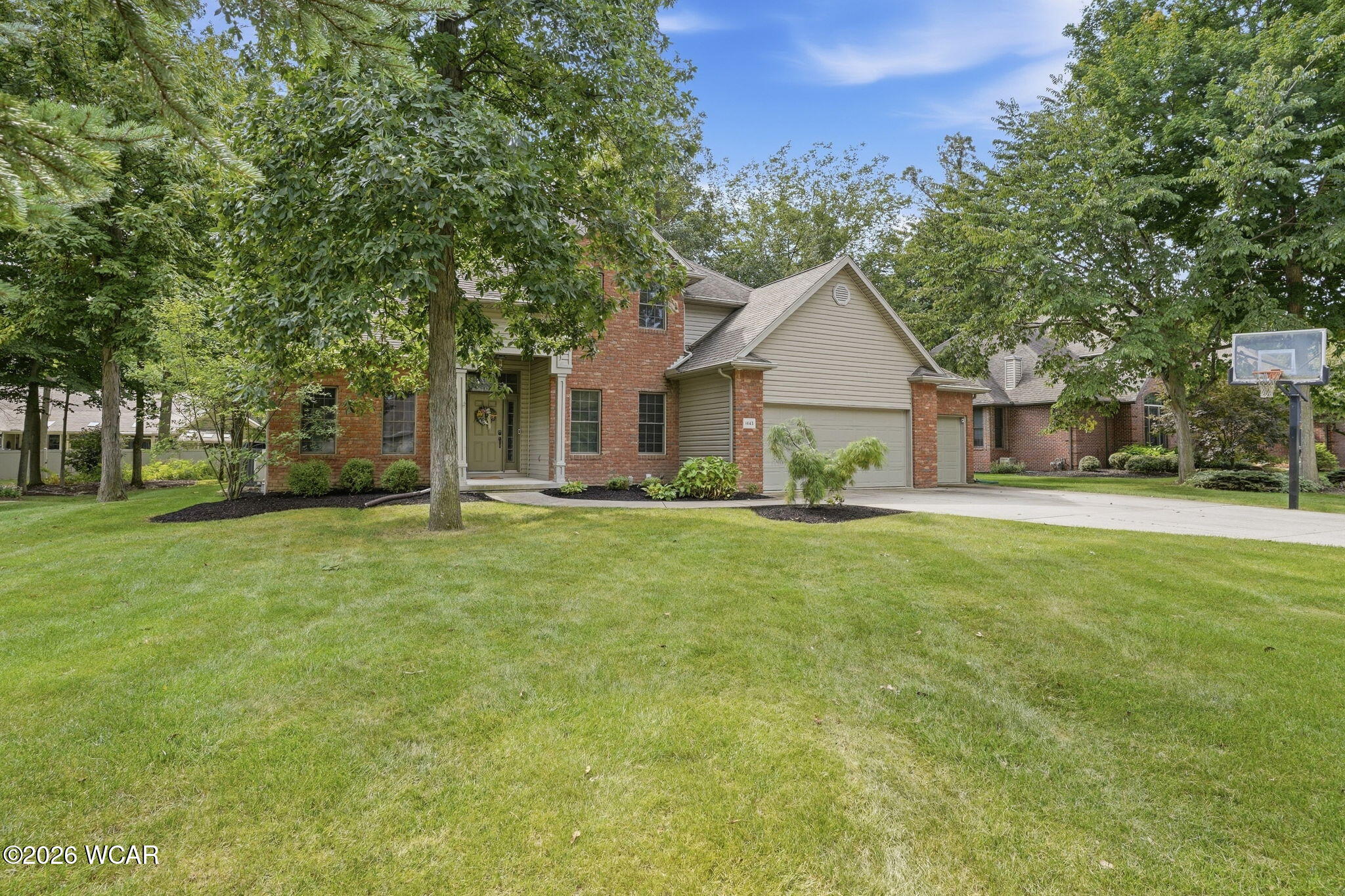 1443 Silver Pine Lane, Findlay, Ohio