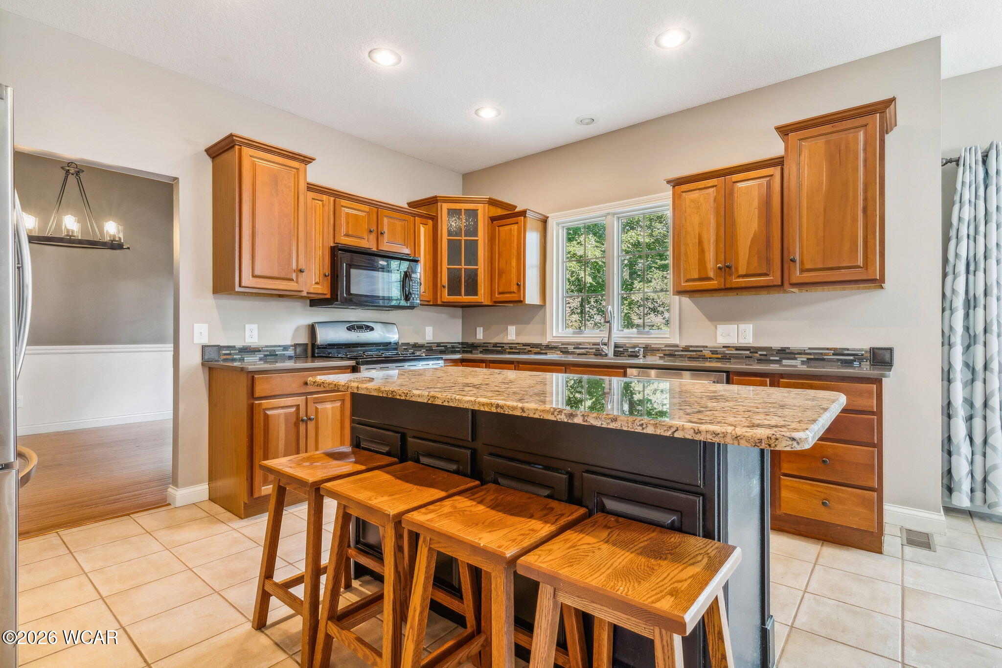 1443 Silver Pine Lane, Findlay, Ohio