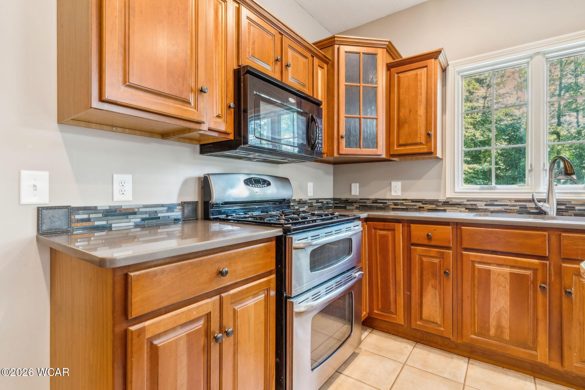 1443 Silver Pine Lane, Findlay, Ohio