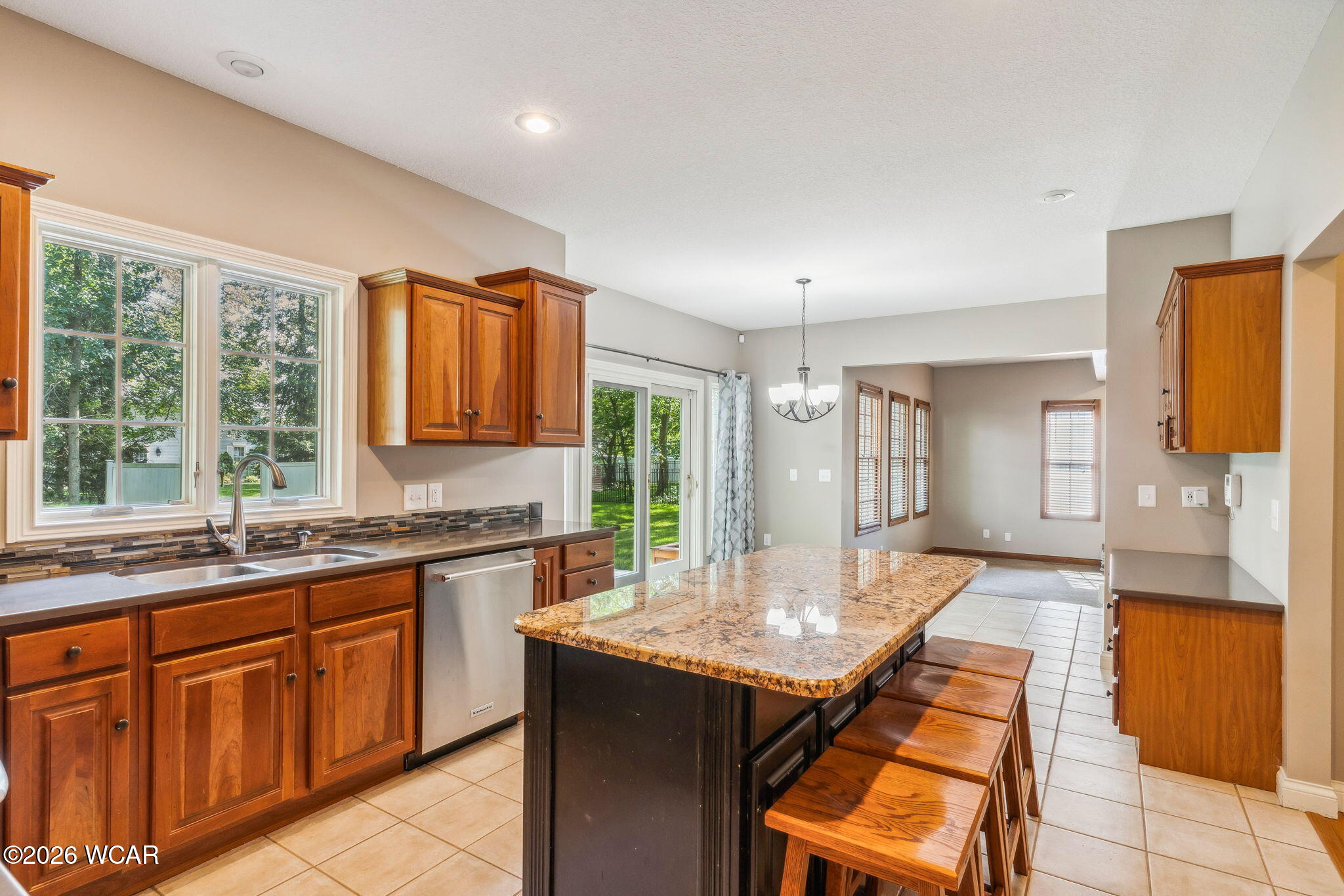 1443 Silver Pine Lane, Findlay, Ohio