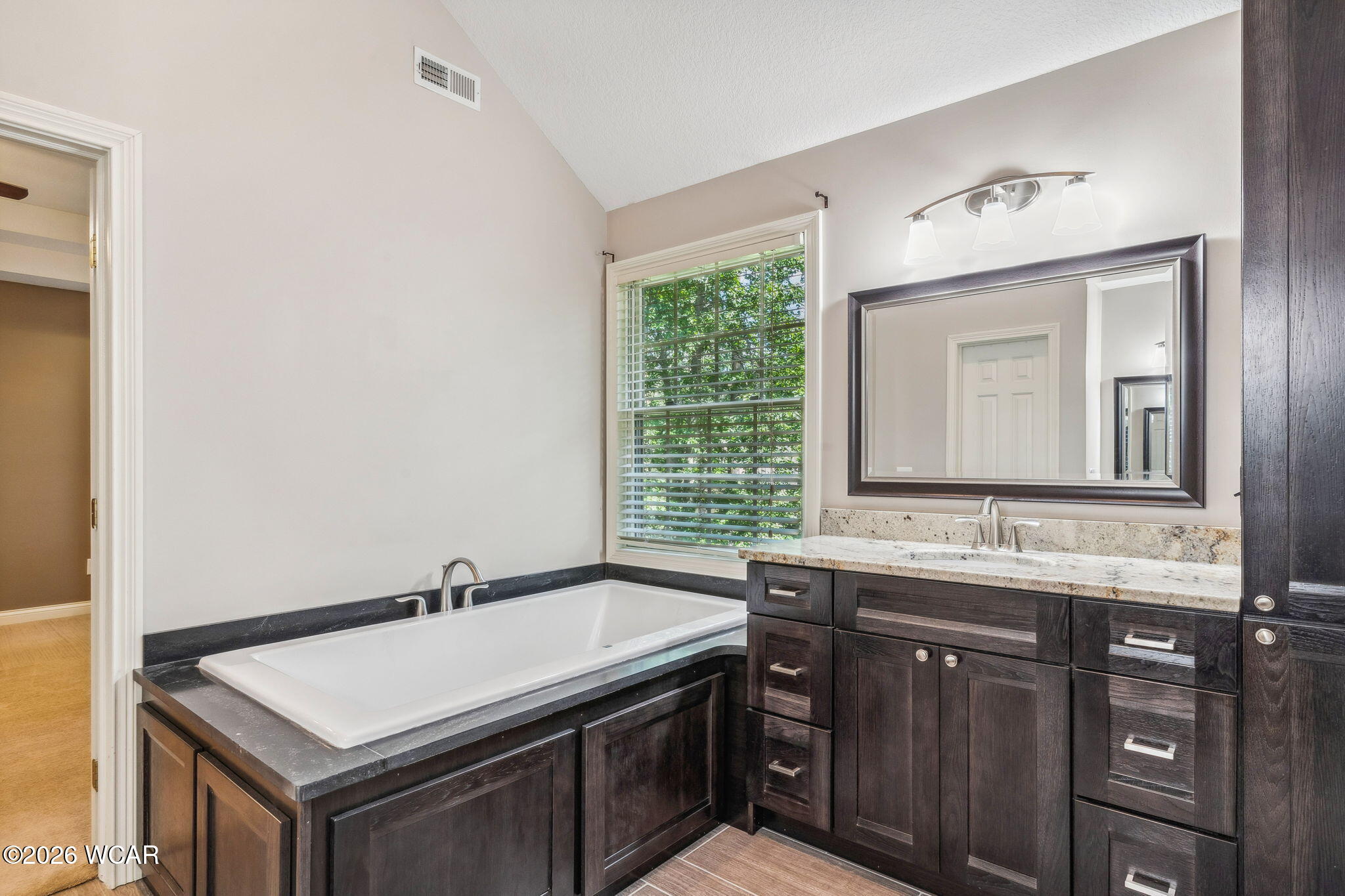 1443 Silver Pine Lane, Findlay, Ohio