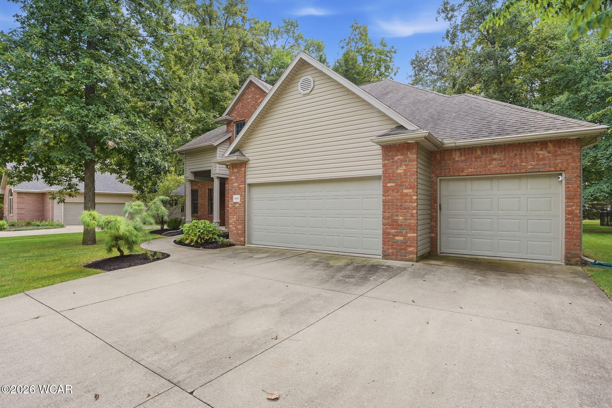1443 Silver Pine Lane, Findlay, Ohio
