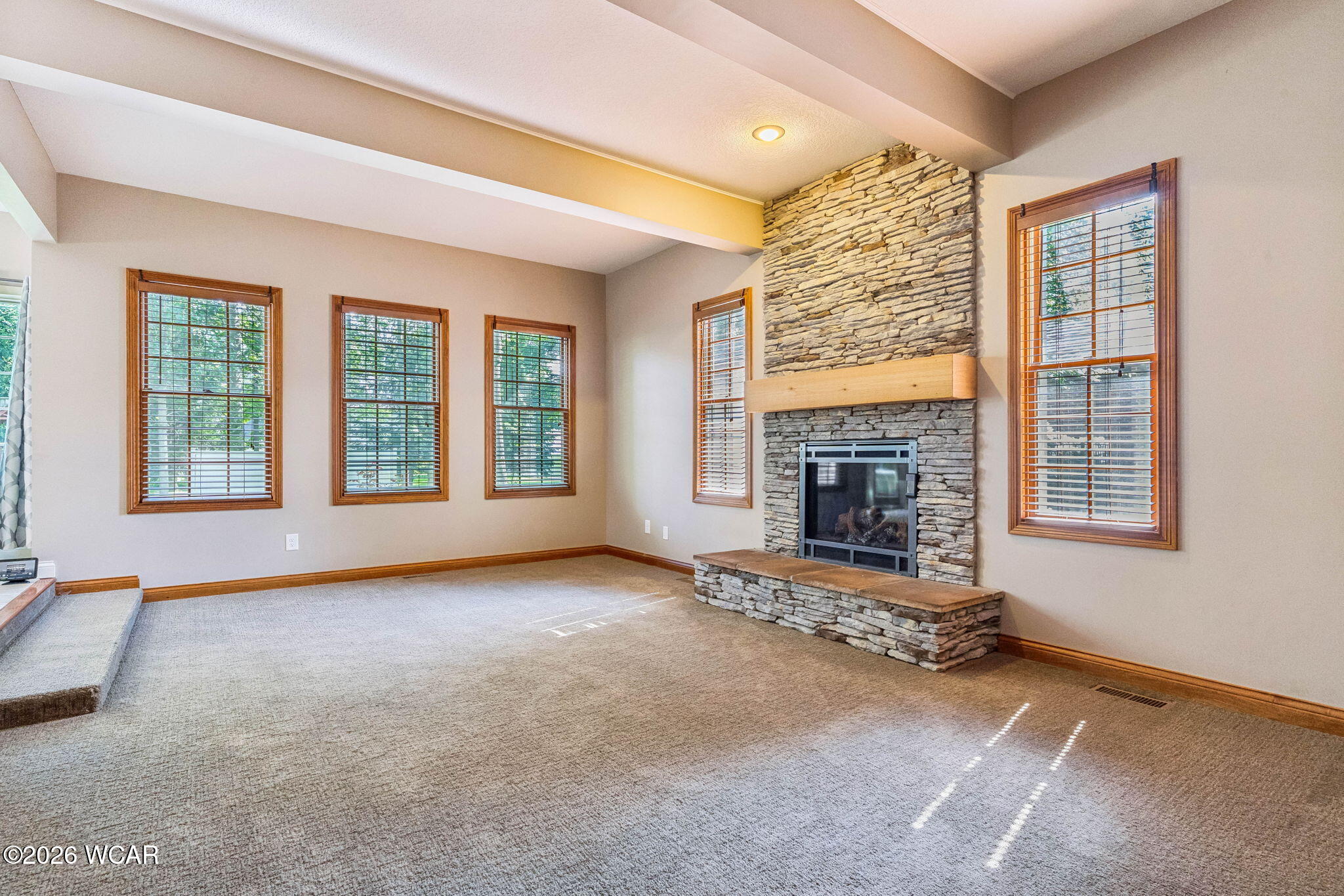 1443 Silver Pine Lane, Findlay, Ohio