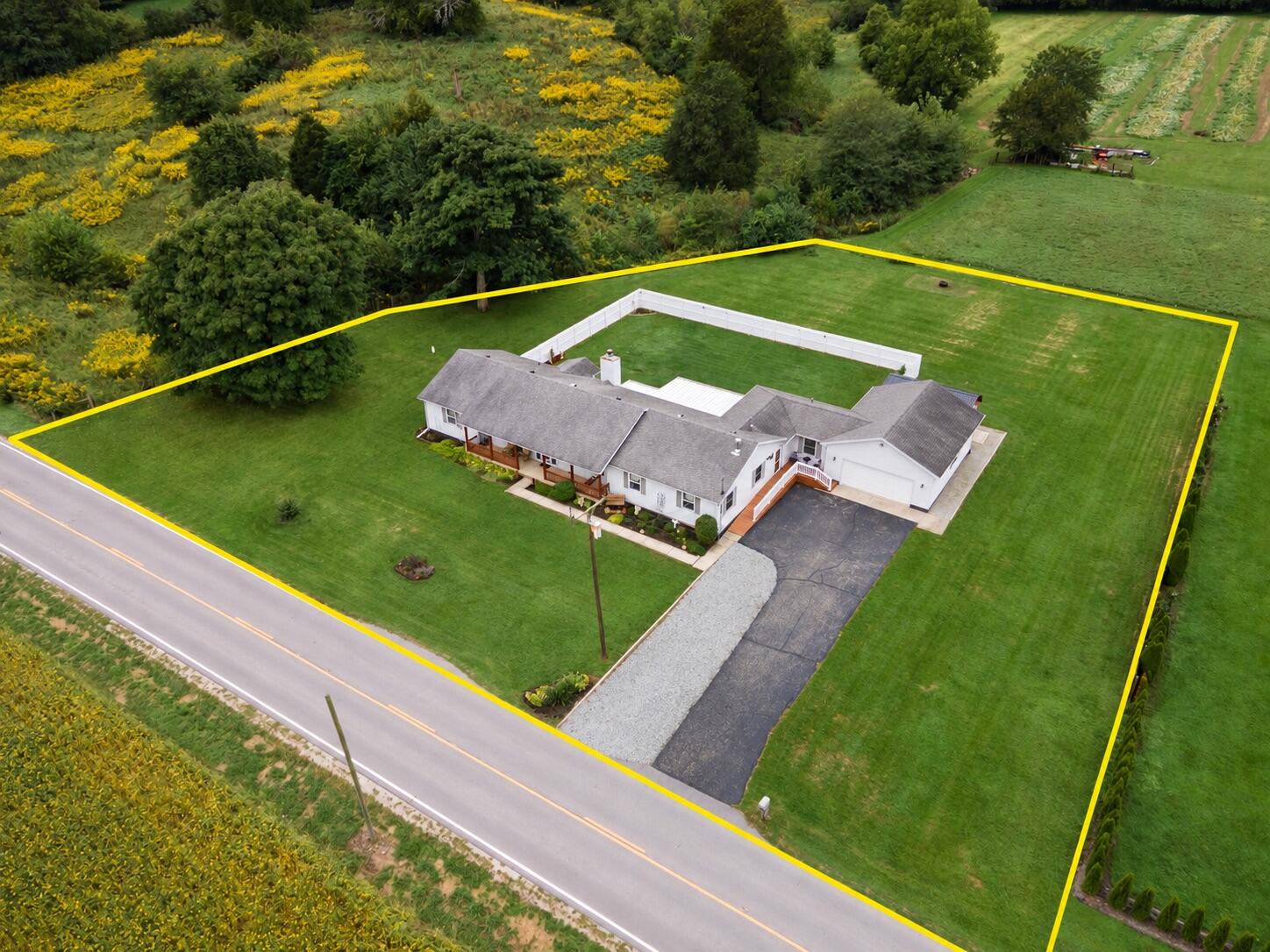 5373 Upper Valley, Springfield, Ohio 45502
