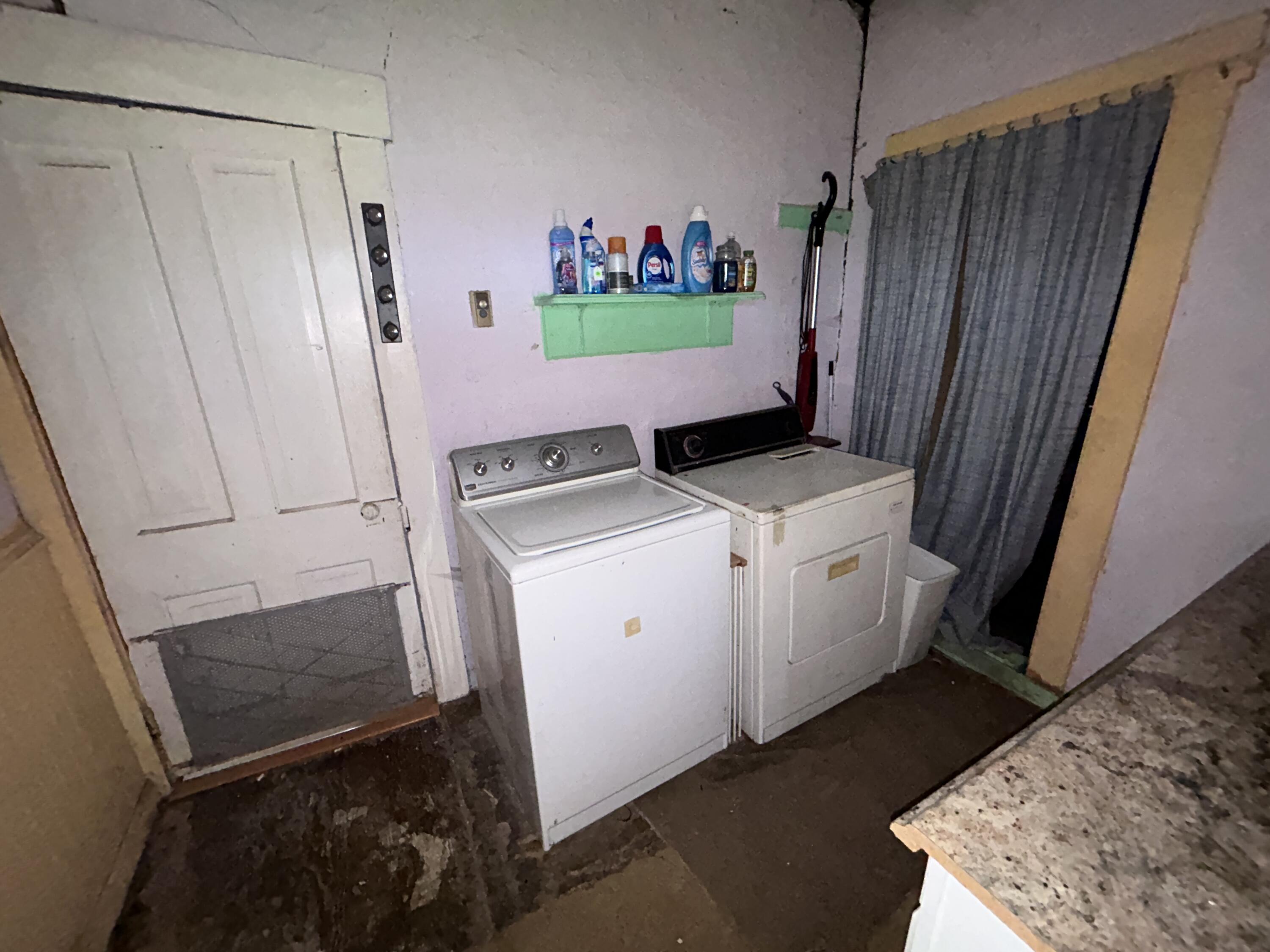 1101 Karr, Arcanum, Ohio 45304
