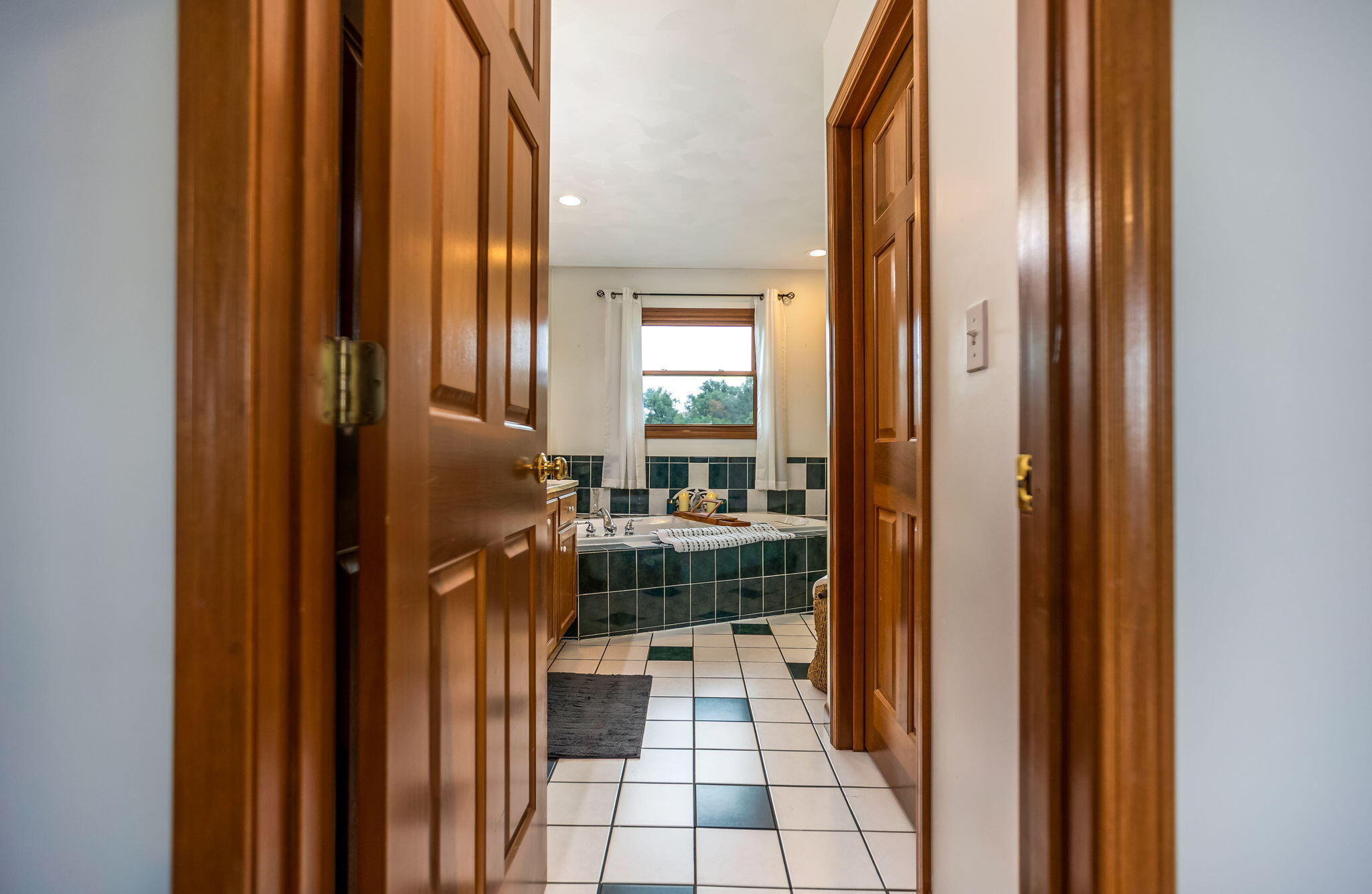 106 Highland Lakes, Lima, Ohio 45801