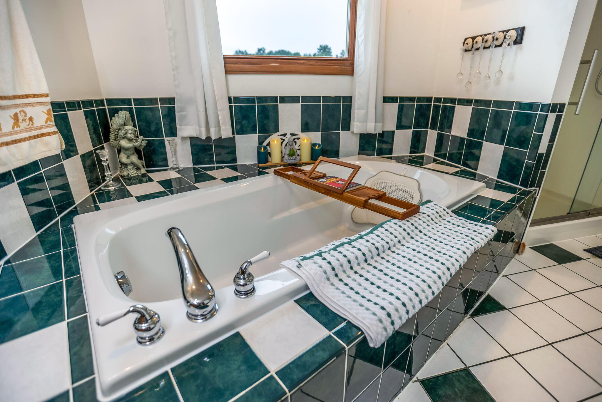 106 Highland Lakes, Lima, Ohio 45801