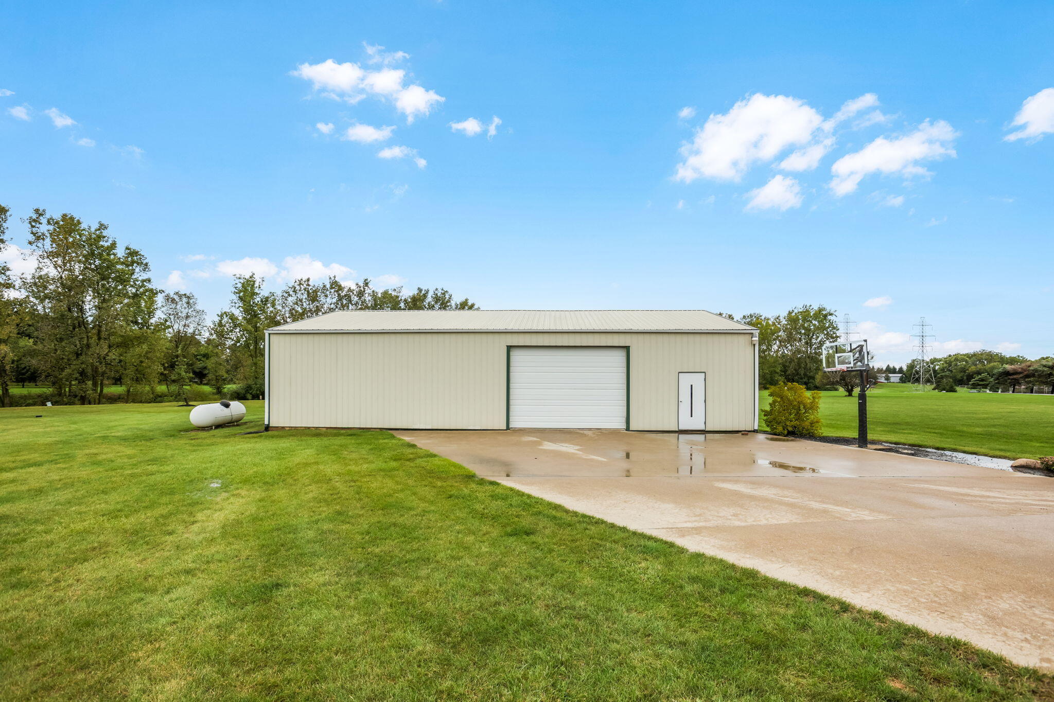 106 Highland Lakes, Lima, Ohio 45801