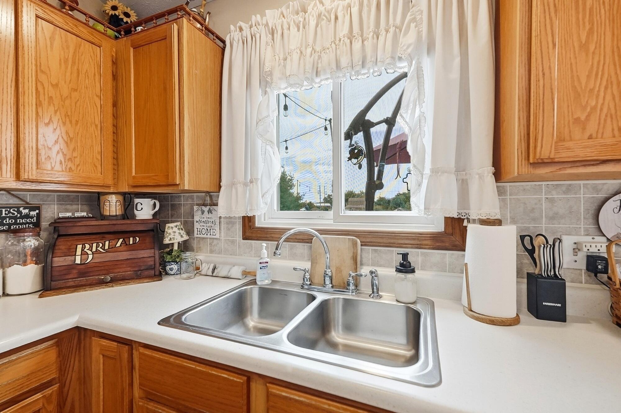 4025 Penny, Springfield, Ohio 45502