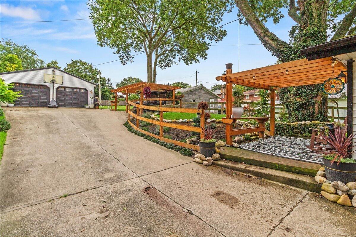 516 Park, Bellefontaine, Ohio 43311
