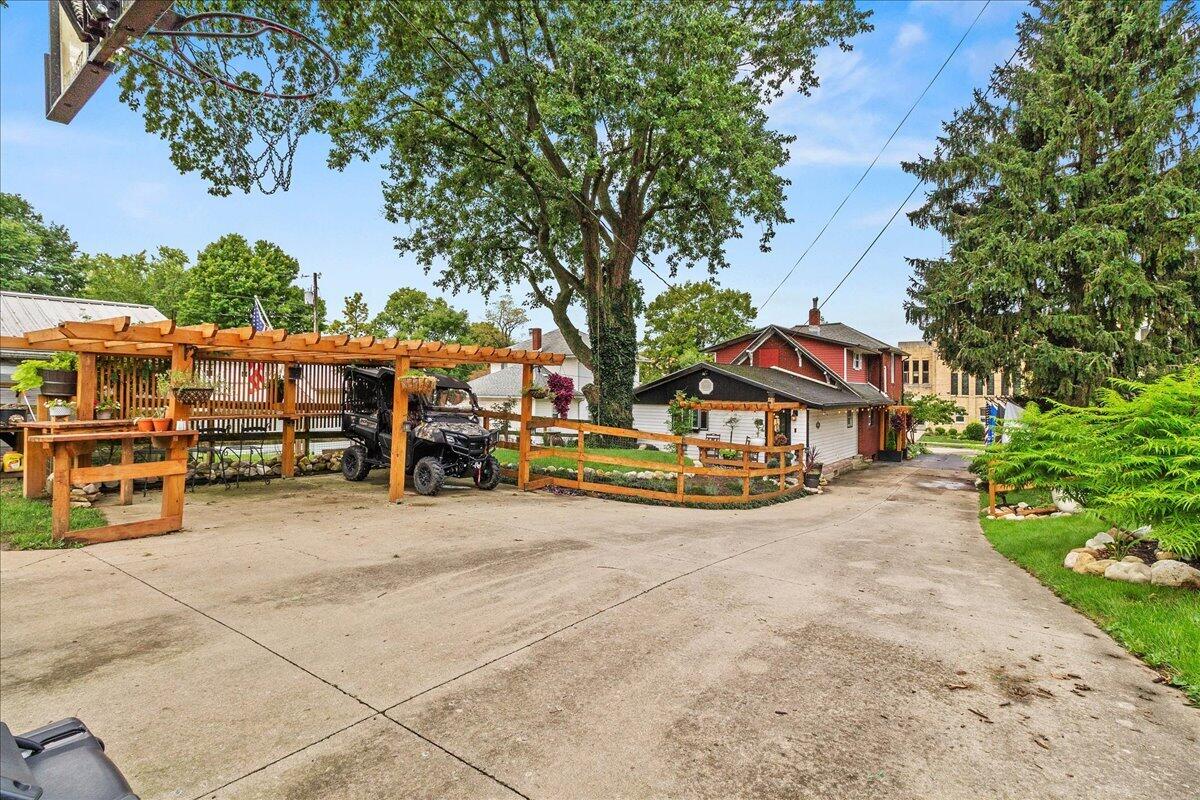 516 Park, Bellefontaine, Ohio 43311