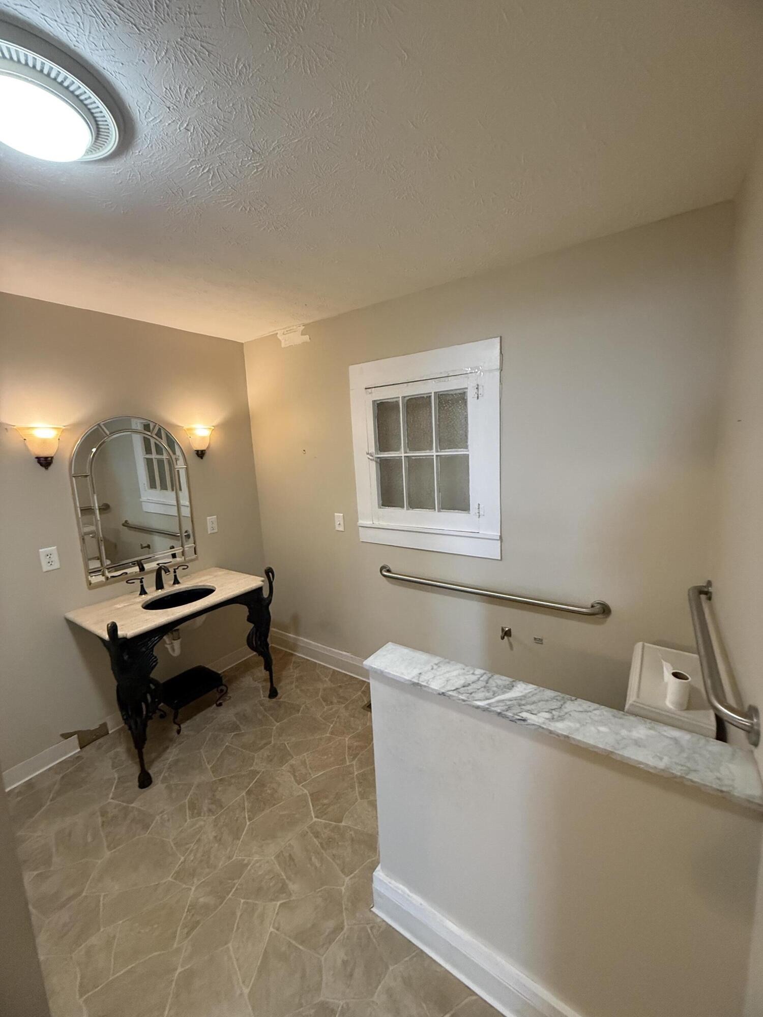209 Miami, West Milton, Ohio 45383