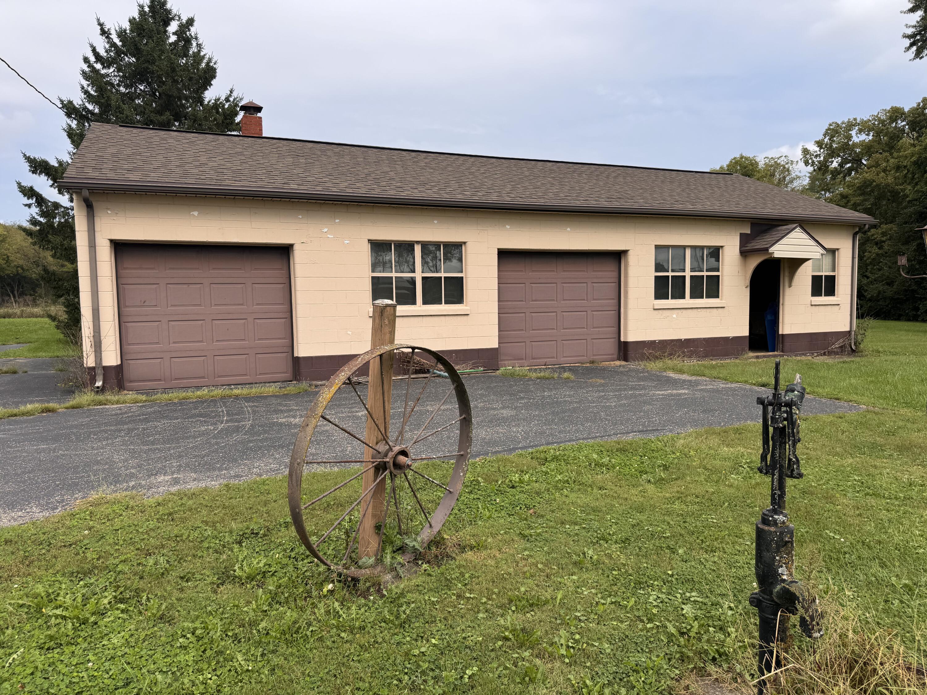 6540 Lower Valley, New Carlisle, Ohio 45344