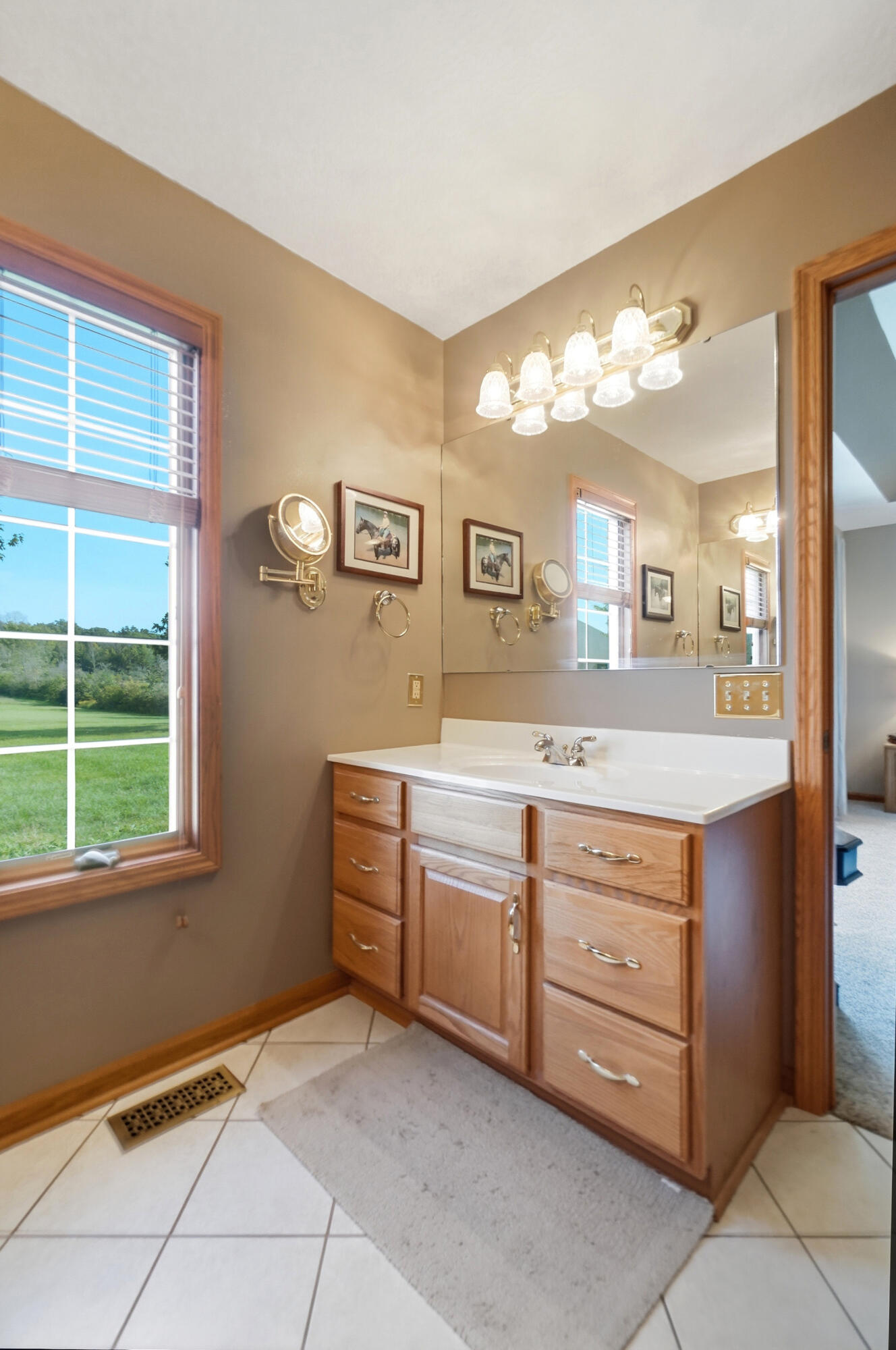 4747 Mcpheron, Lima, Ohio 45804