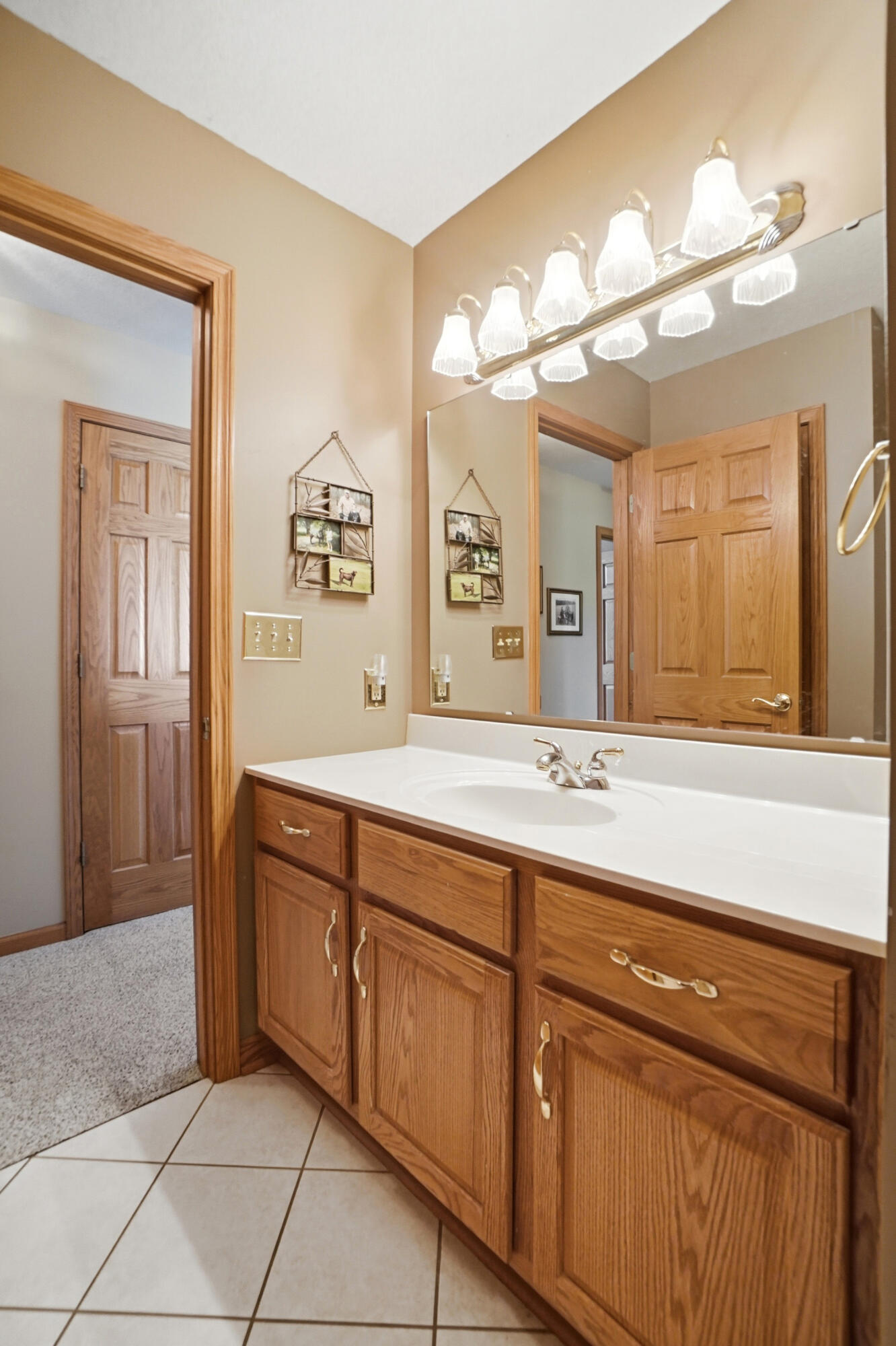 4747 Mcpheron, Lima, Ohio 45804