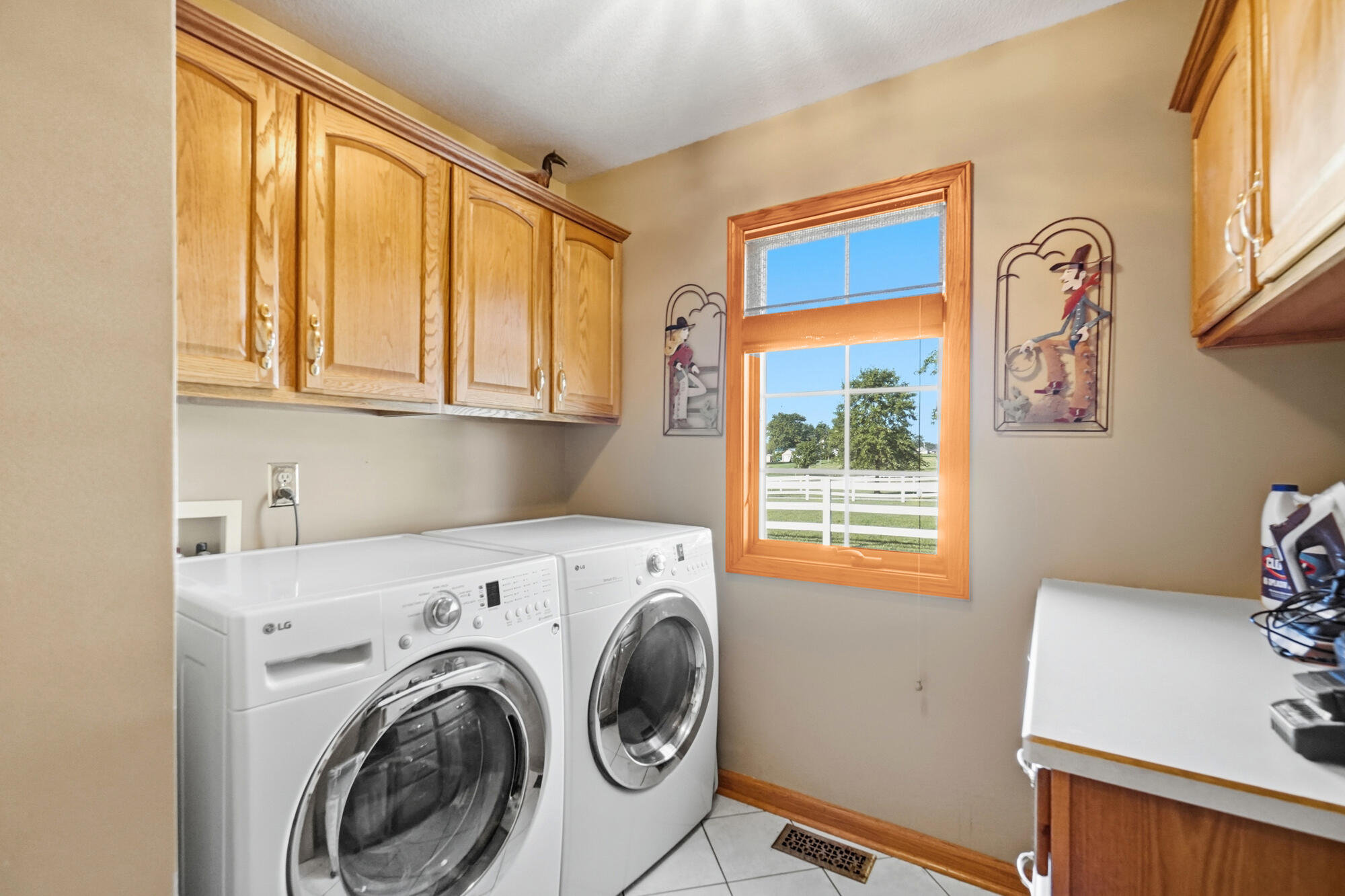 4747 Mcpheron, Lima, Ohio 45804