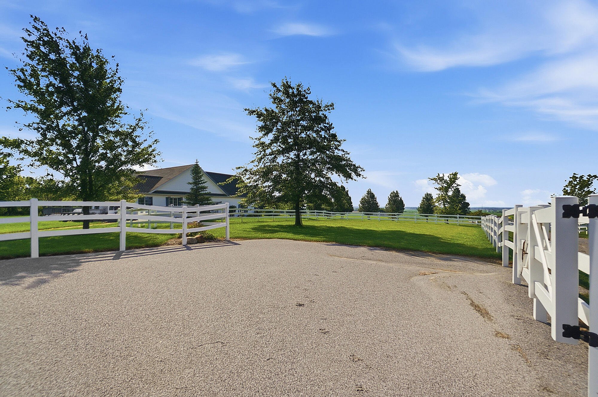 4747 Mcpheron, Lima, Ohio 45804
