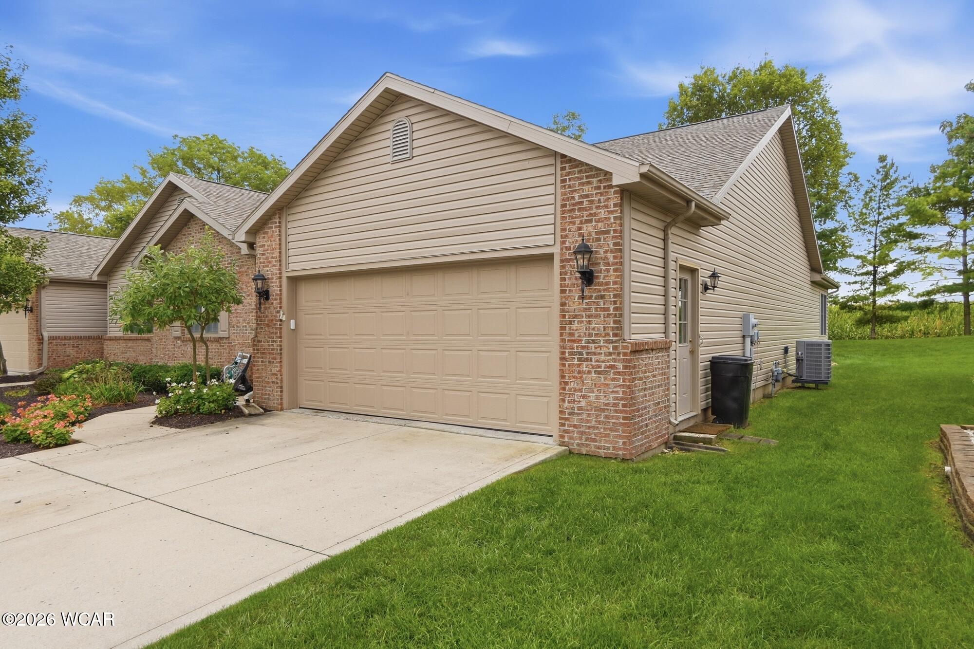 251 Brookview Court, Lima, Ohio