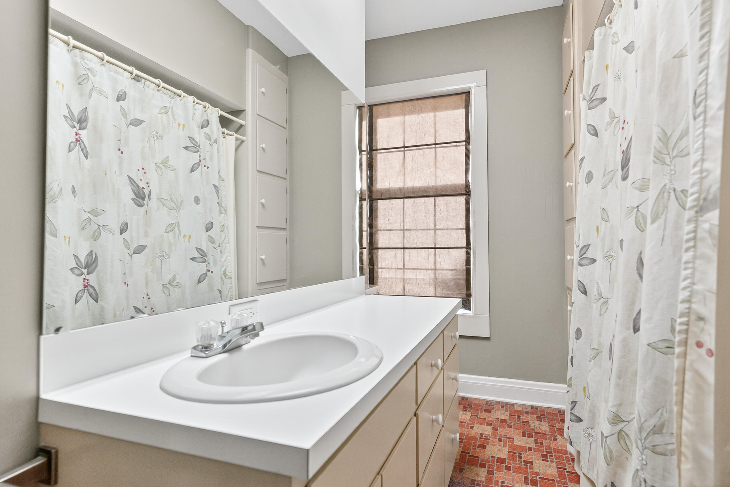 1441 Saint Marys, Sidney, Ohio 45365